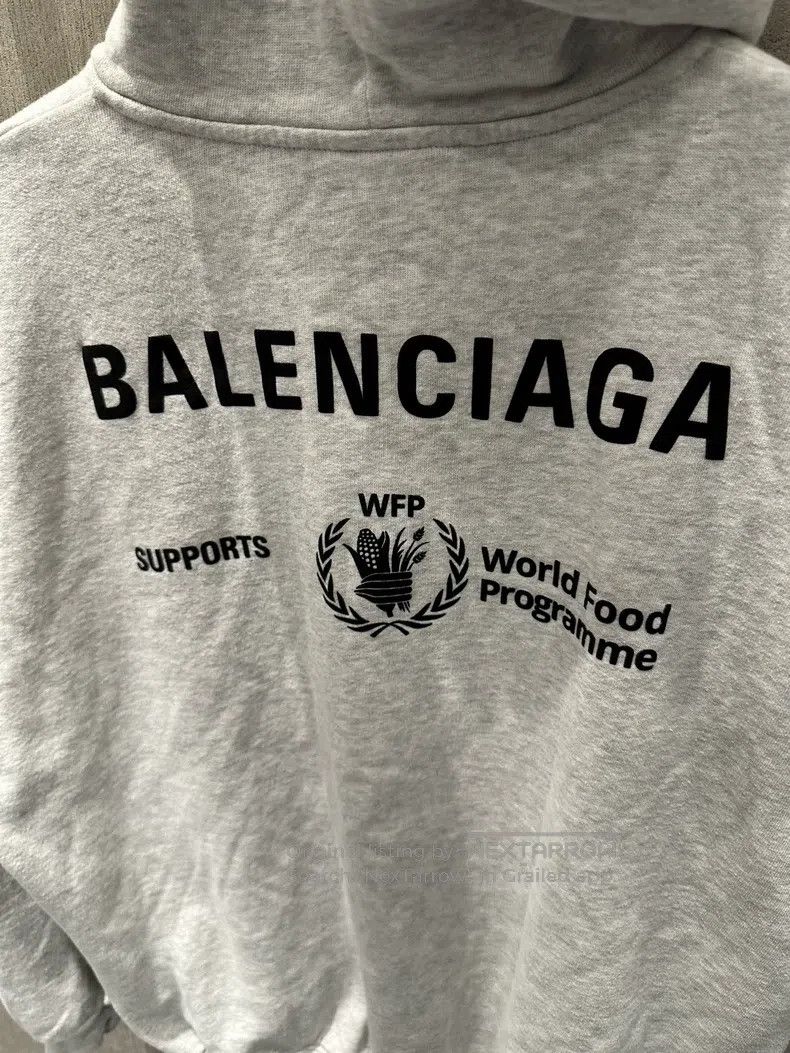 Balenciaga Balenciaga WFP charity hoodie Size US XS / EU 42 / 0 - 4 Thumbnail