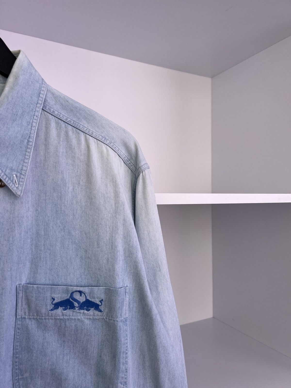 Red Bull × Vintage Vintage Petronas Red Bull Racing Button Up shirt Size US L / EU 52-54 / 3 - 8 Thumbnail