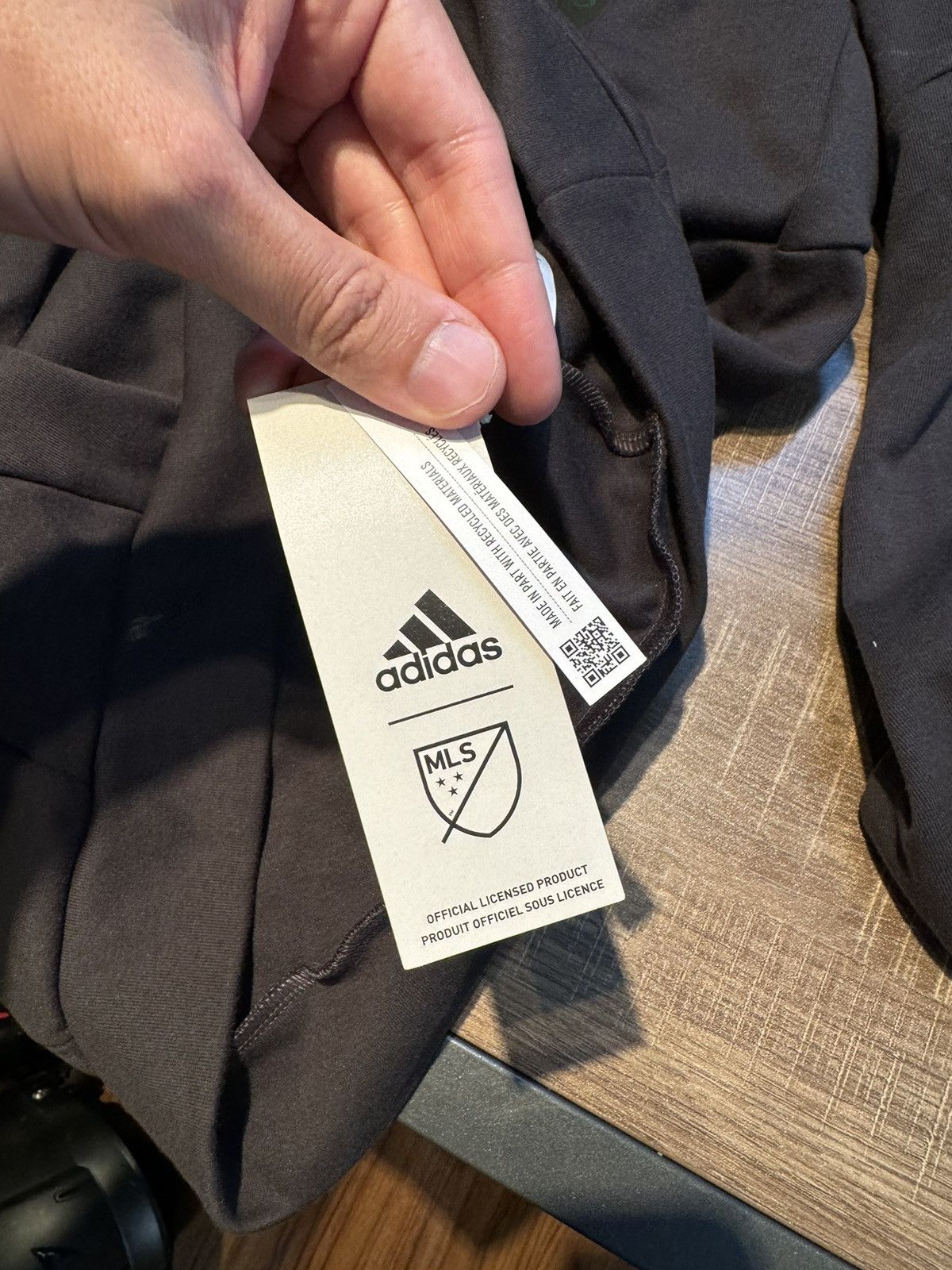 Adidas MLS Generation Adidas Cup Travel Hoodie Mens Sz M Black Snap Size US M / EU 48-50 / 2 - 8 Thumbnail