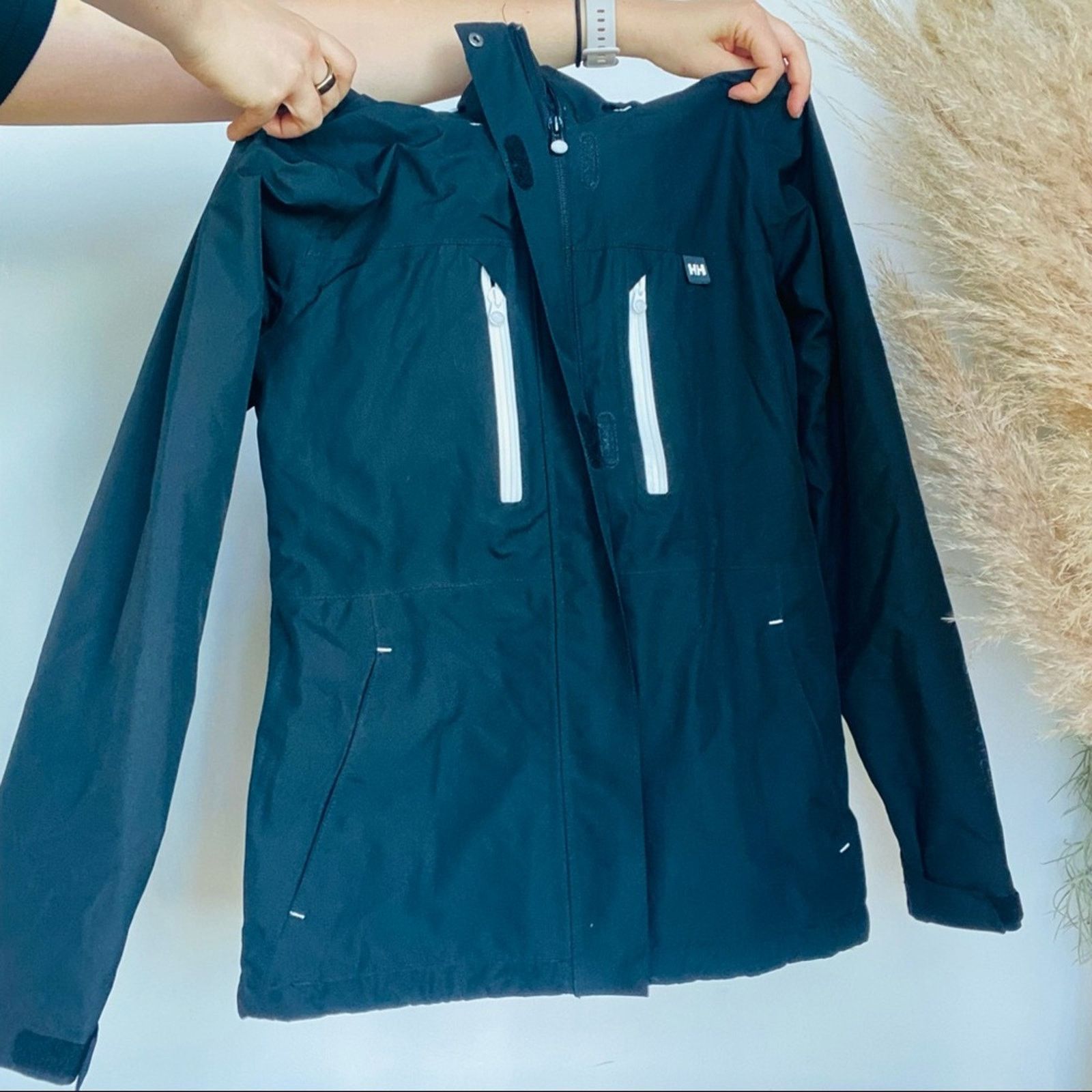 HELLY HANSEN NORDSTROM Black Hooded Rain Jacket Coat Anorak