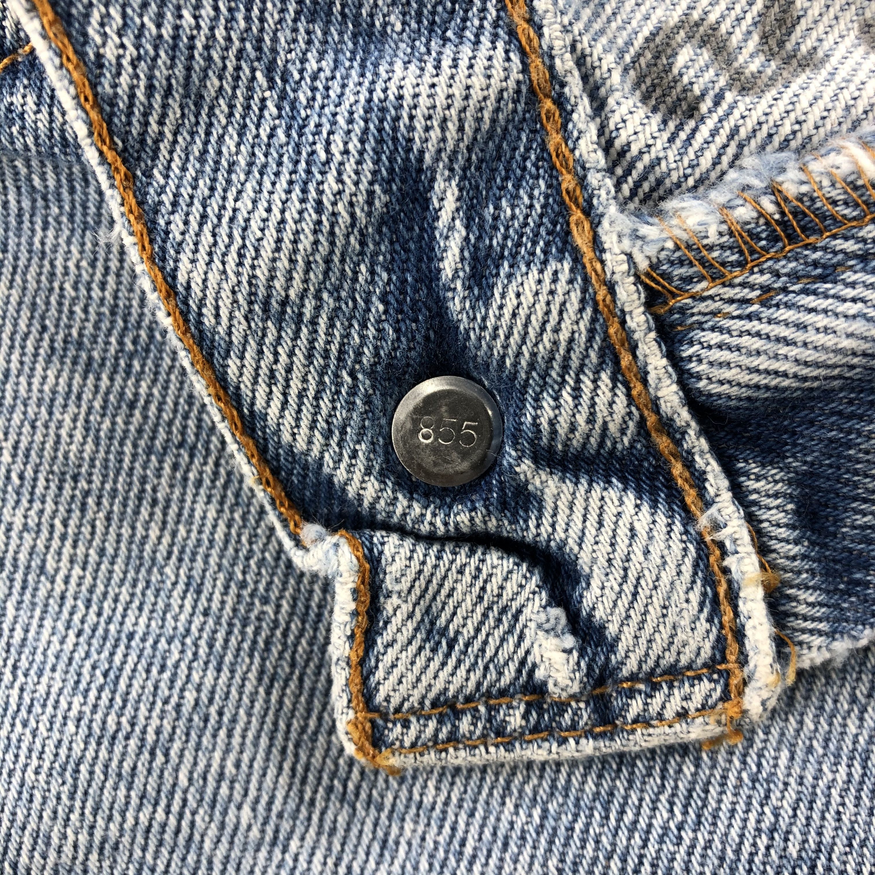 Levi's × Vintage Vintage 90s Light Wash Levis 550 Jeans-JM1454 Size US 37 - 8 Thumbnail
