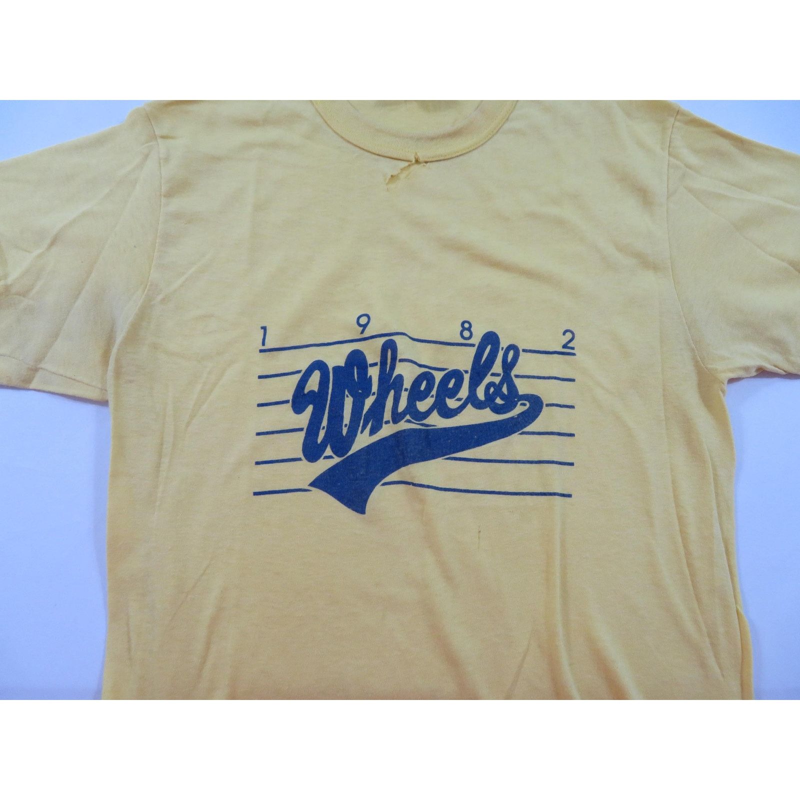 Other Wheels 1982 Rock Band Yellow T-shirt Sz L Sz M Size US M / EU 48-50 / 2 - 5 Thumbnail