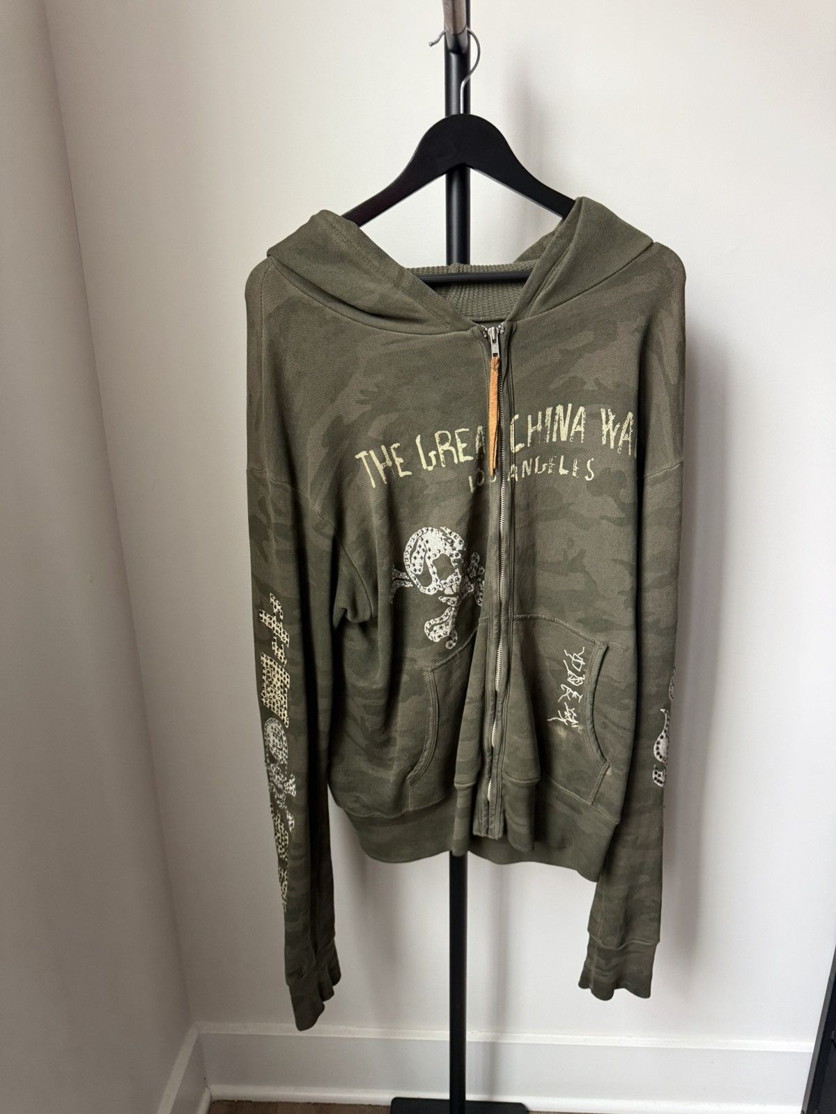 The Great China Wall Swarovski Skull Hoodie 1999 Size US L / EU 52-54 / 3 - 3 Thumbnail
