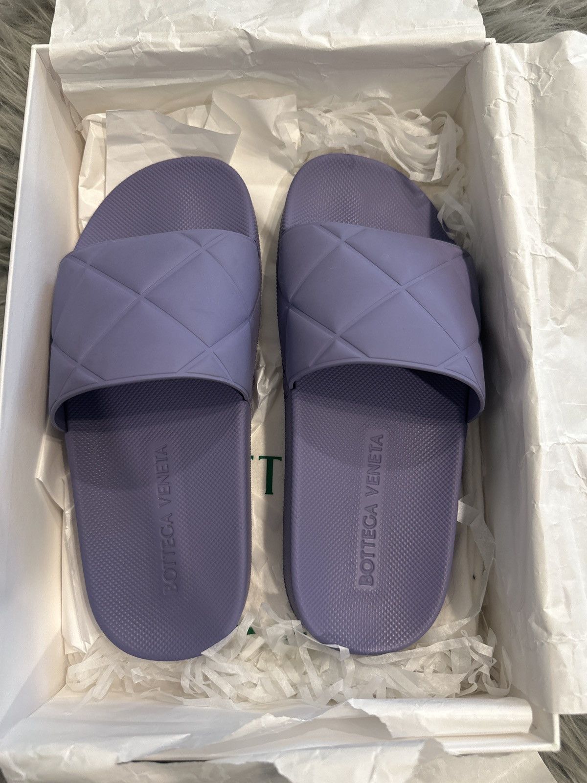 Bottega Veneta pool slides