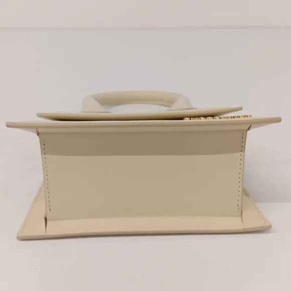 Jacquemus Jacquemus Le Chiquito Moyen Top-Handle Leather Bag - Ivory Size ONE SIZE - 11 Thumbnail
