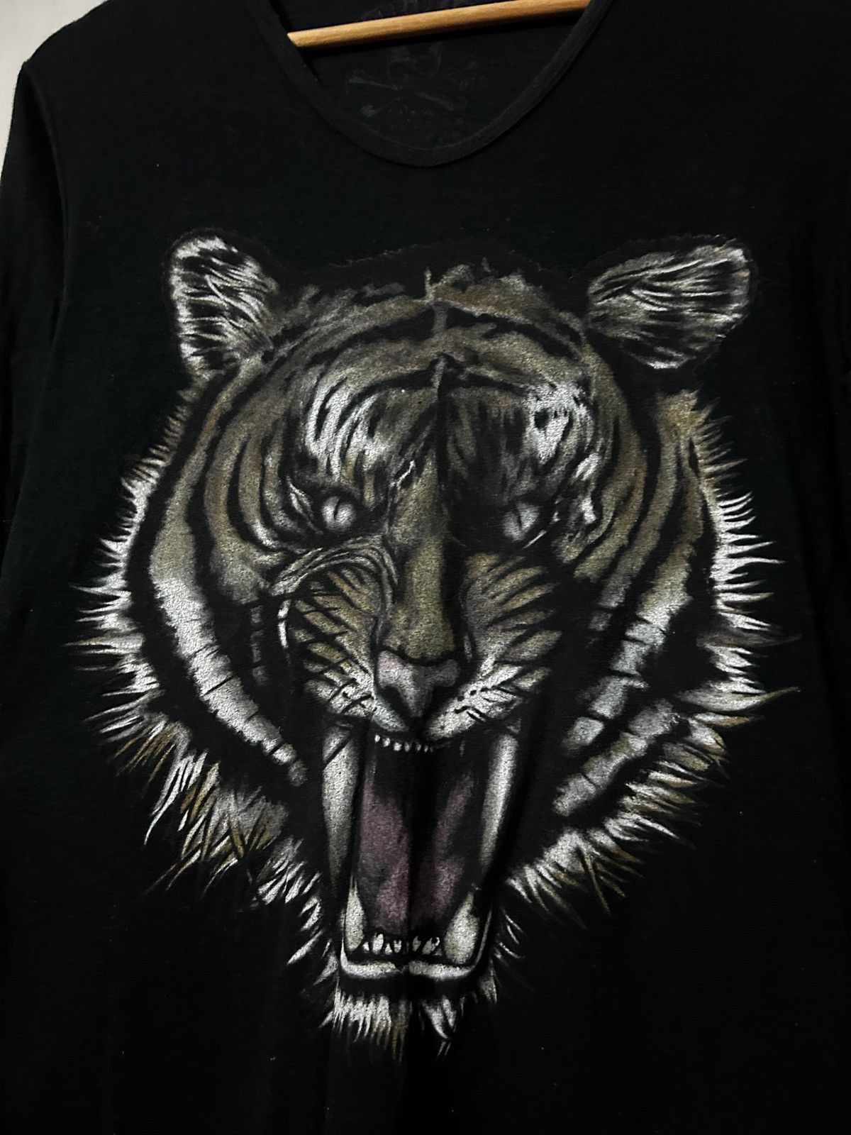 Roen Roen tiger sample longsleeve skull gothic lgb ifsixwasnine Size US S / EU 44-46 / 1 - 4 Thumbnail
