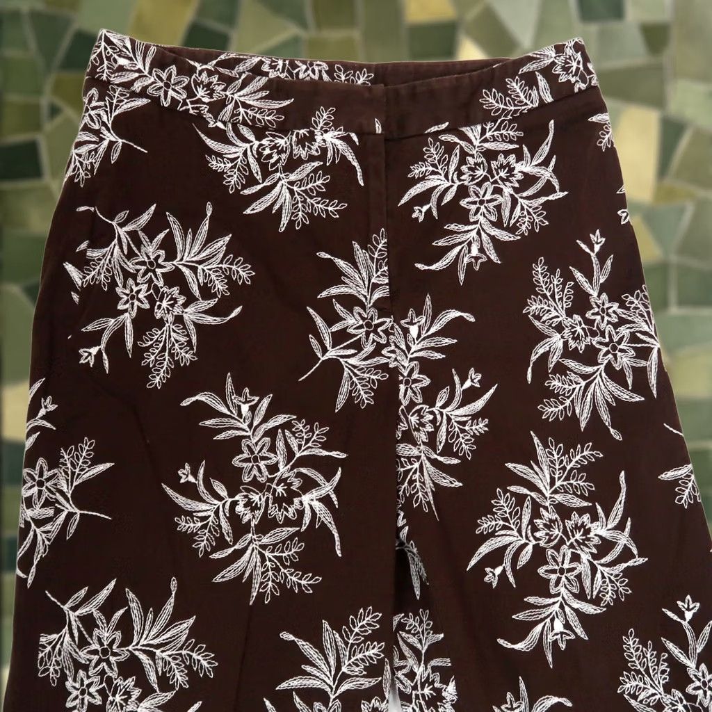 Jones New York VINTAGE Jones New York Floral Embroidered Crop Pants Womens 6 Brown White Cotton Inseam 24" Bohemian 90s Size 28" / US 6 / IT 42 - 1 Thumbnail