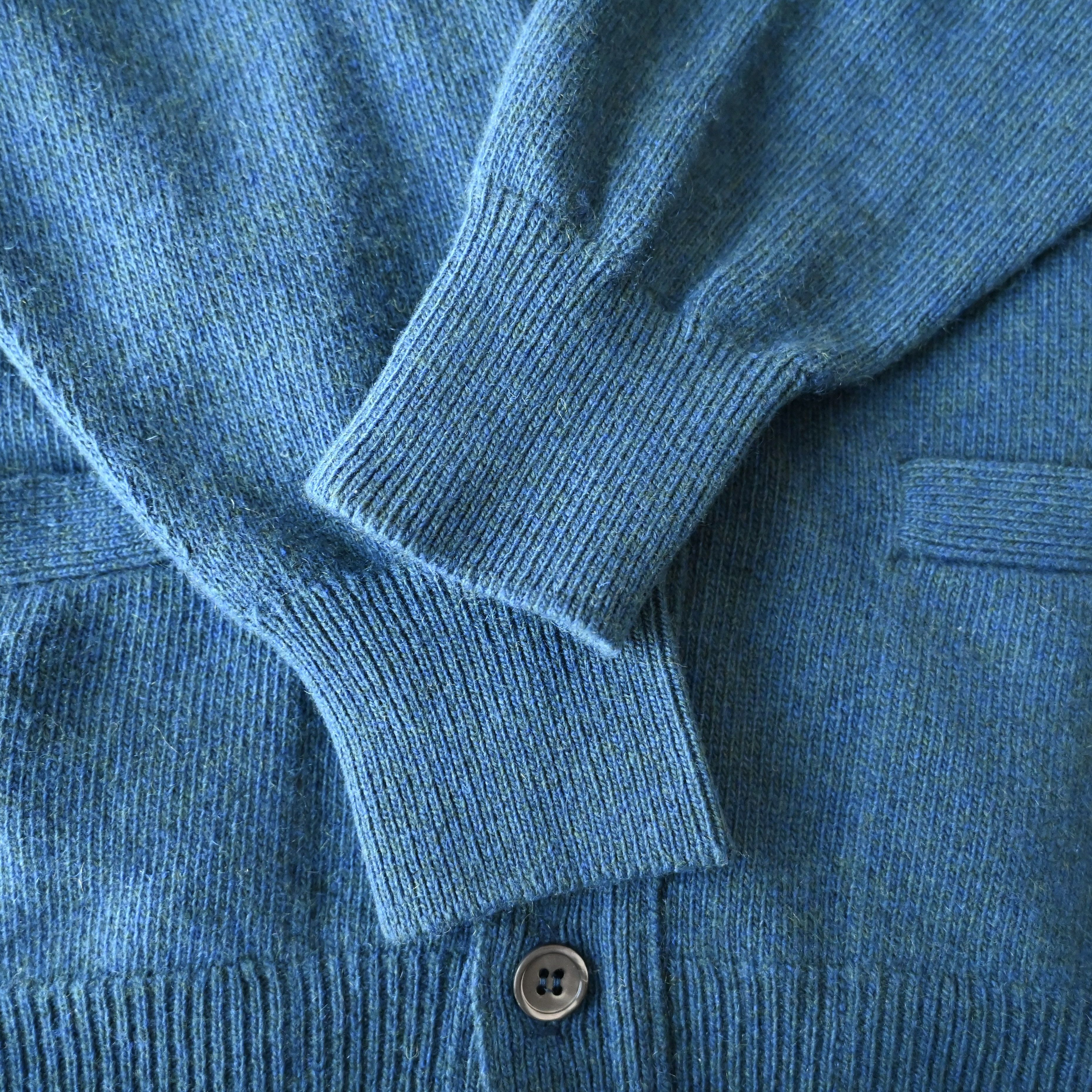 Vintage VTG 1990s SCOTNESS pure cashmere cardigan, made in Scotland Size US L / EU 52-54 / 3 - 11 Thumbnail