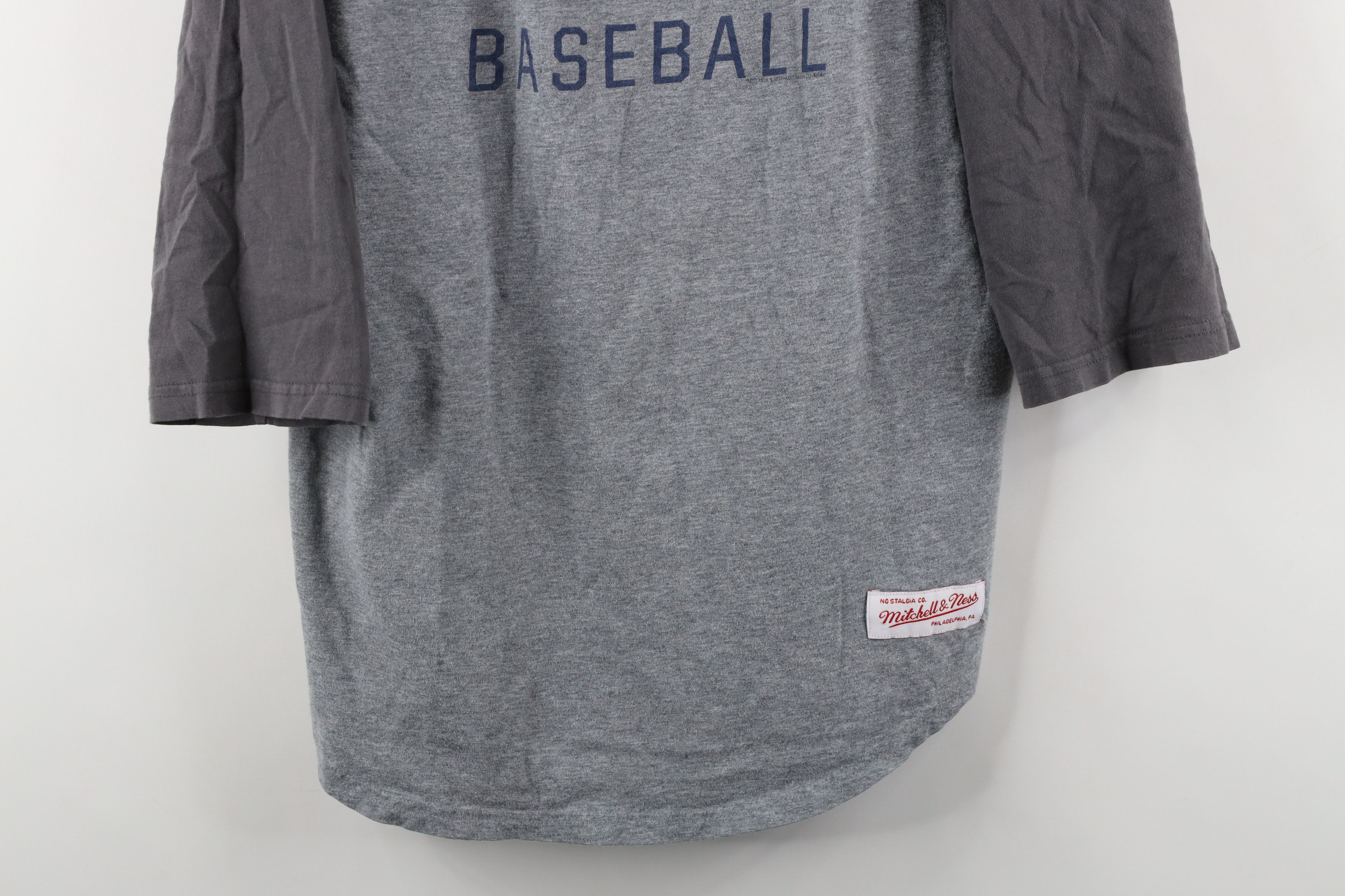Mitchell & Ness Mitchell & Ness Tigers Baseball 3/4 Sleeve Raglan T-Shirt Size US L / EU 52-54 / 3 - 3 Thumbnail