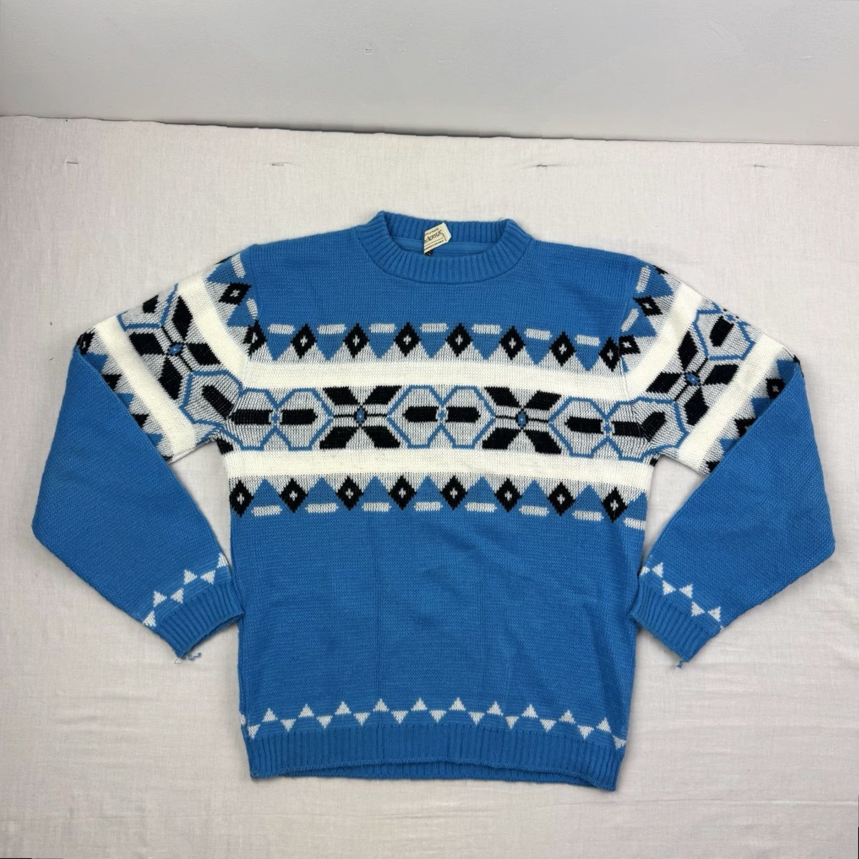 Vintage VINTAGE 1960s Sweater Orlon Acrylic Adult Small Blue Geometric Classic Crew Neck Pullover Mens S Geometric Vintage Size US S / EU 44-46 / 1 - 2 Thumbnail