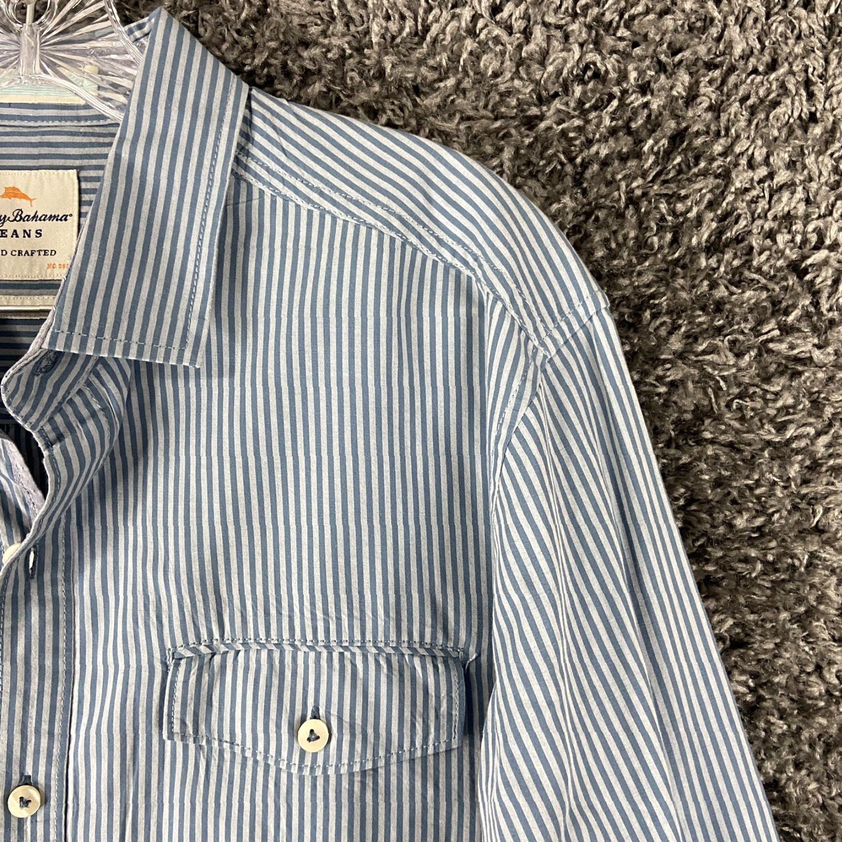 Tommy Bahama VINTAGE? No. Tommy Bahama Shirt Men Long Sleeve L Blue Striped Button-Up Casual Shirt Size US L / EU 52-54 / 3 - 4 Thumbnail