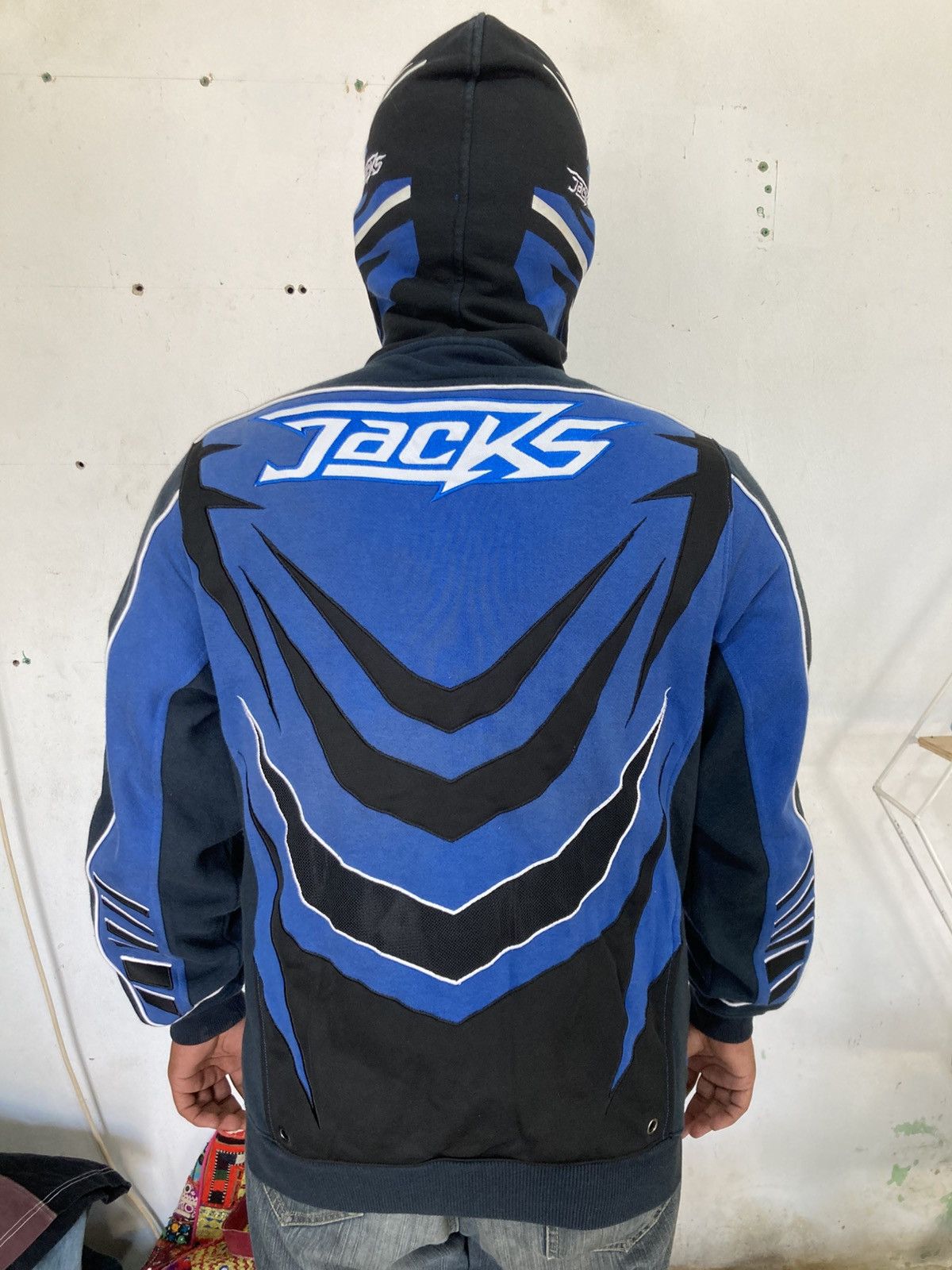 Japanese Brand Jacks Surfboards Full Zip Hoodie Mask Style Size US L / EU 52-54 / 3 - 2 Thumbnail