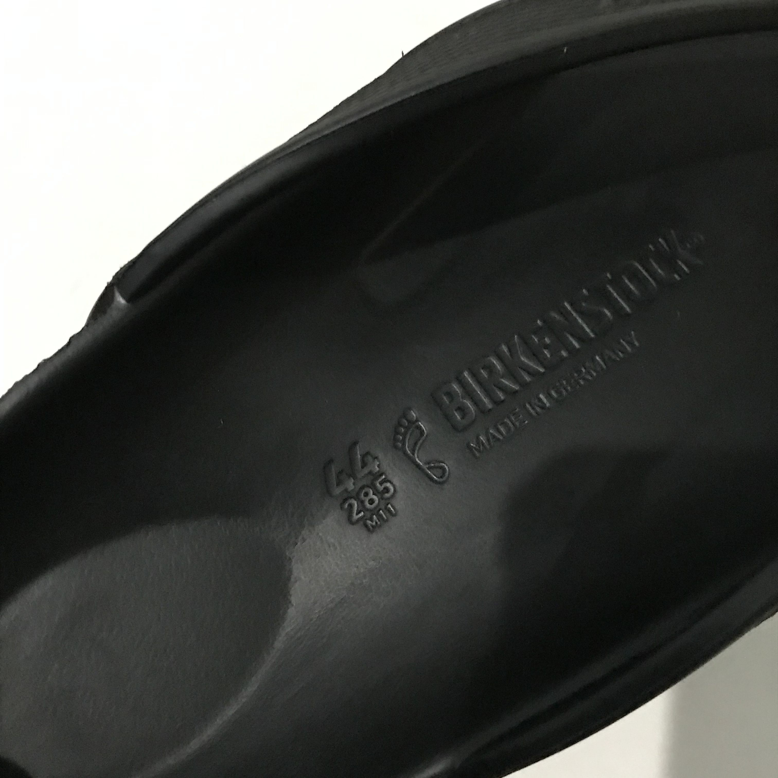 Birkenstock Birkenstock Honolulu Black Eva bnwt brand new with tags Size US 11.5 / EU 44-45 - 10 Thumbnail