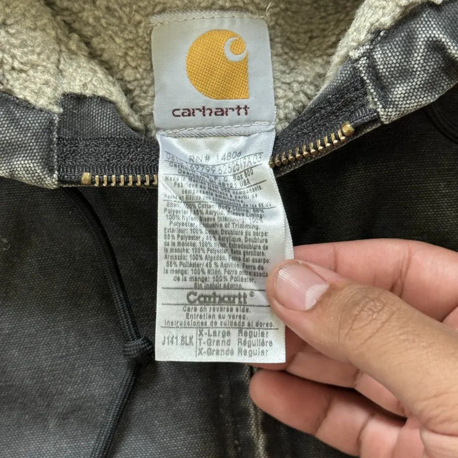 Carhartt Vintage Carhartt J141BLK Black Sherpa Lined Hooded Jacket Size US XL / EU 56 / 4 - 4 Thumbnail