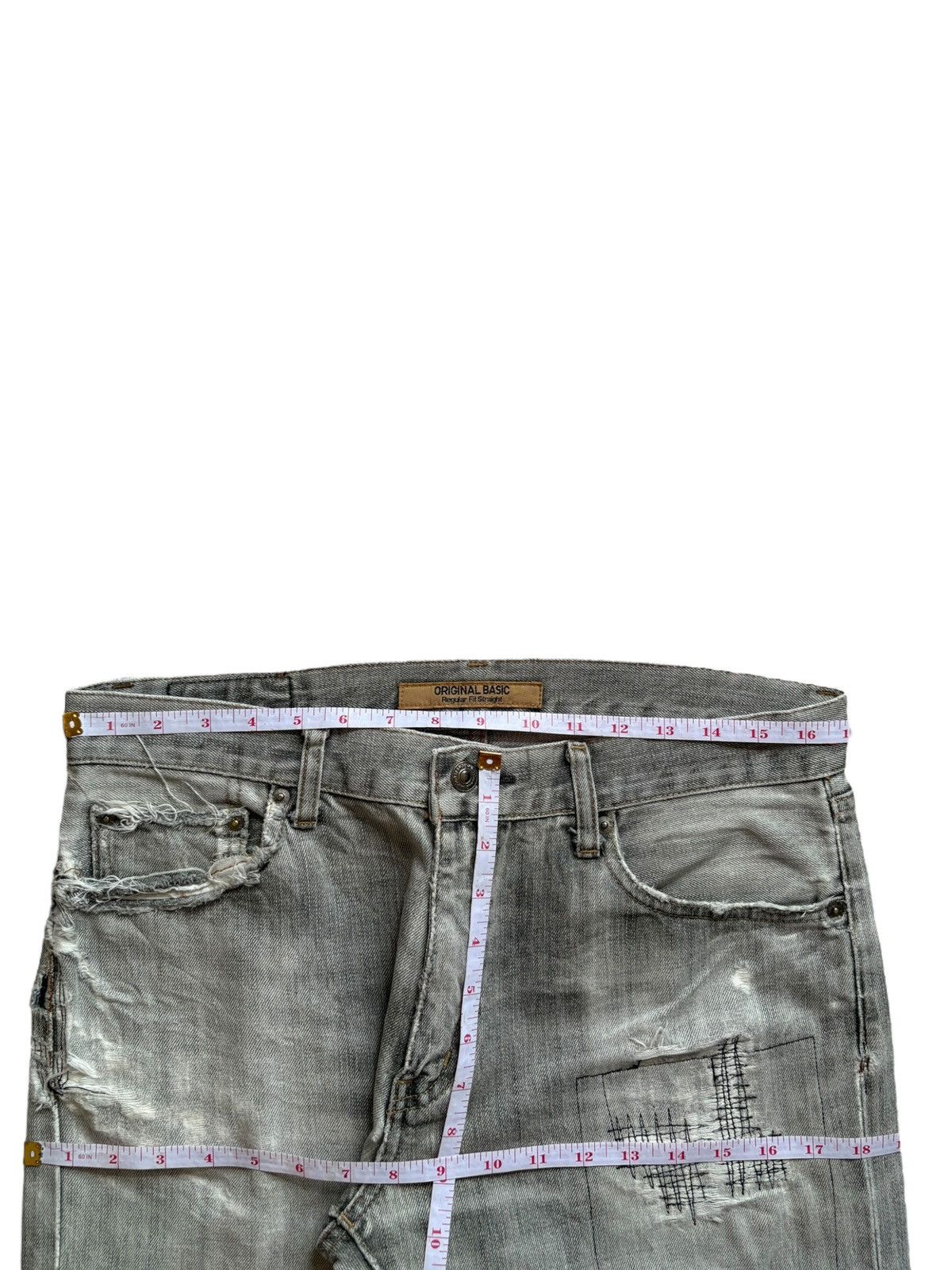 Japanese Brand × Uniqlo Vintage Japanese Uniqlo Faded Wash Distressed Loose Jeans Size US 34 / EU 50 - 12 Thumbnail