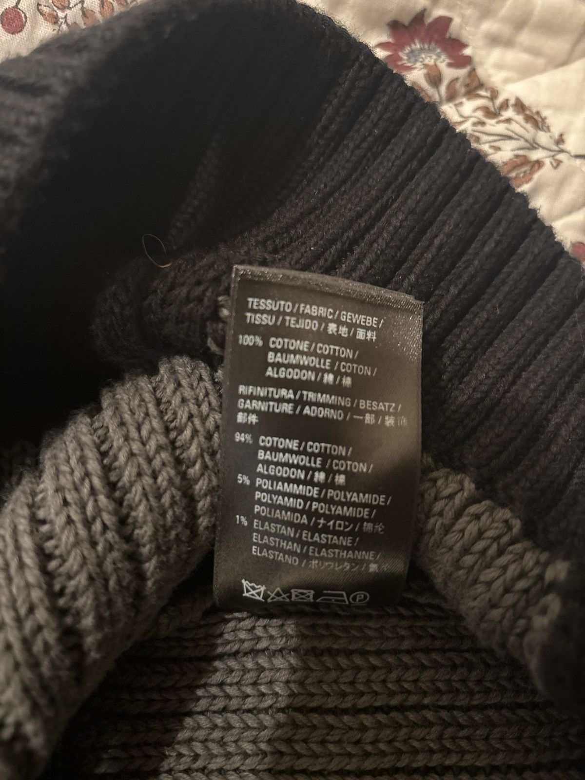 Balenciaga Balenciaga checkered knit sweater Size US XS / EU 42 / 0 - 3 Thumbnail