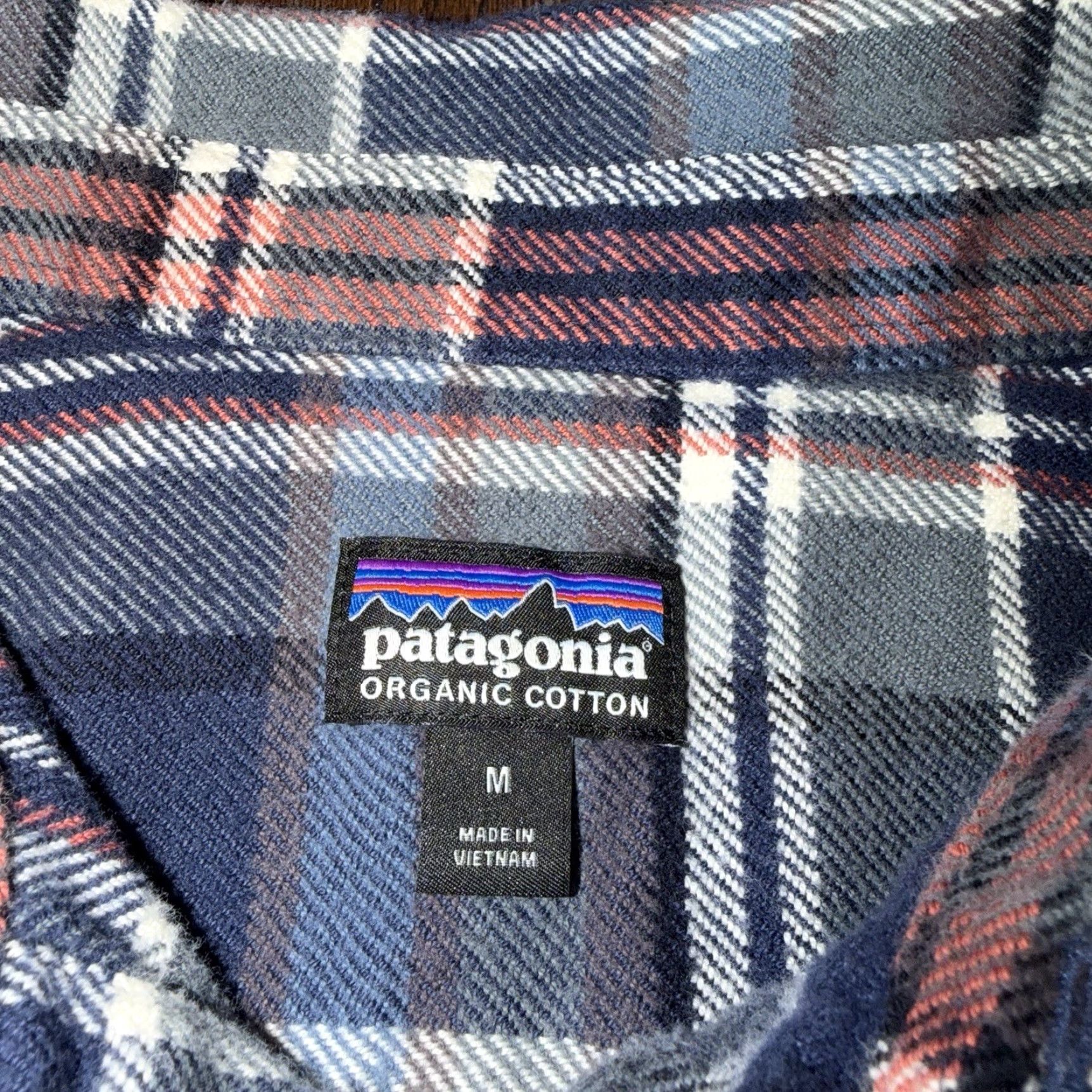 Patagonia Patagonia Flannel Shirt Mens Medium Blue Plaid Long Sleeve Organic Cotton Fjord Size US M / EU 48-50 / 2 - 3 Thumbnail