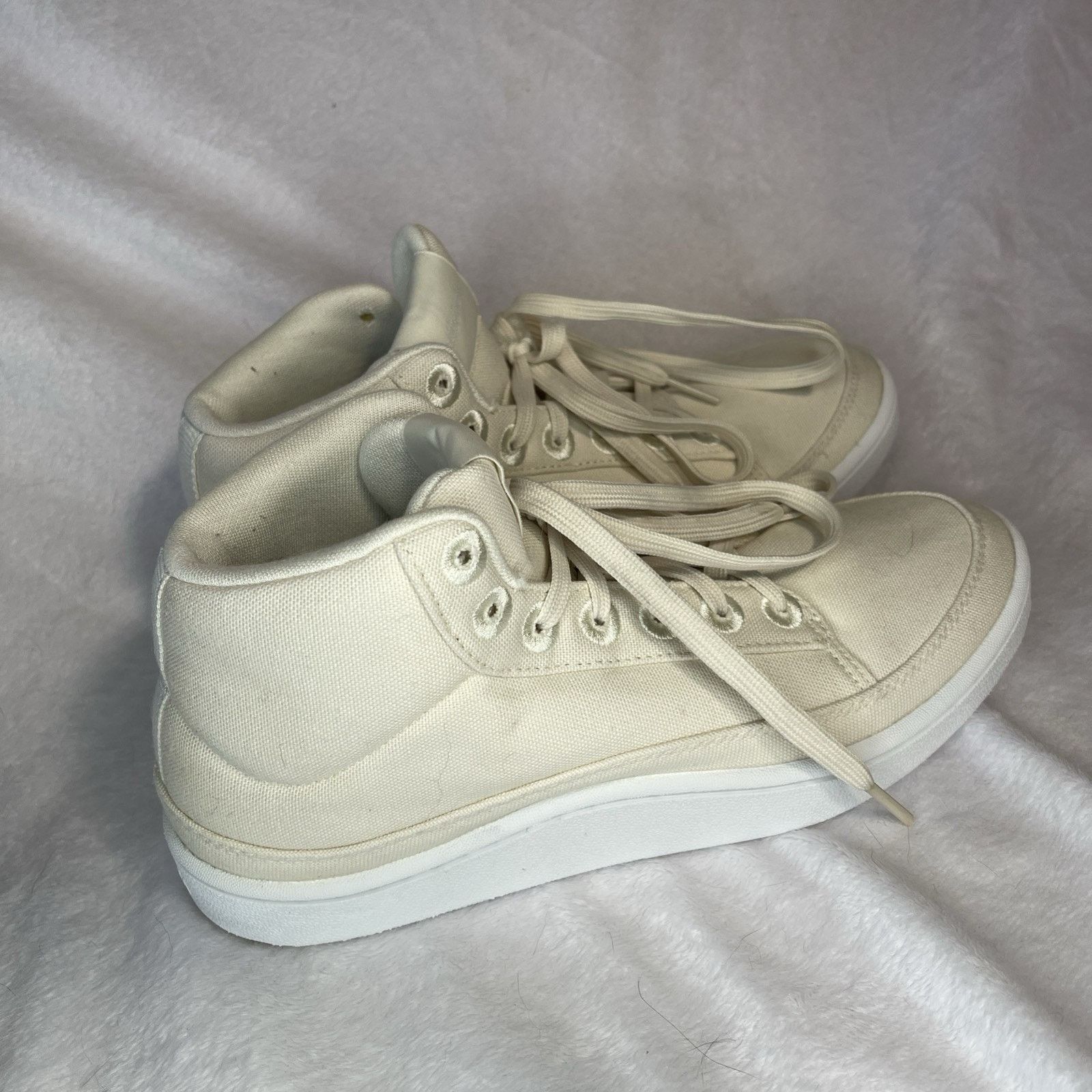 Allbirds Allbirds Canvas Mid Top Retro Sneaker, Natural Size 9 EUC! Size US 9 / IT 39 - 3 Thumbnail