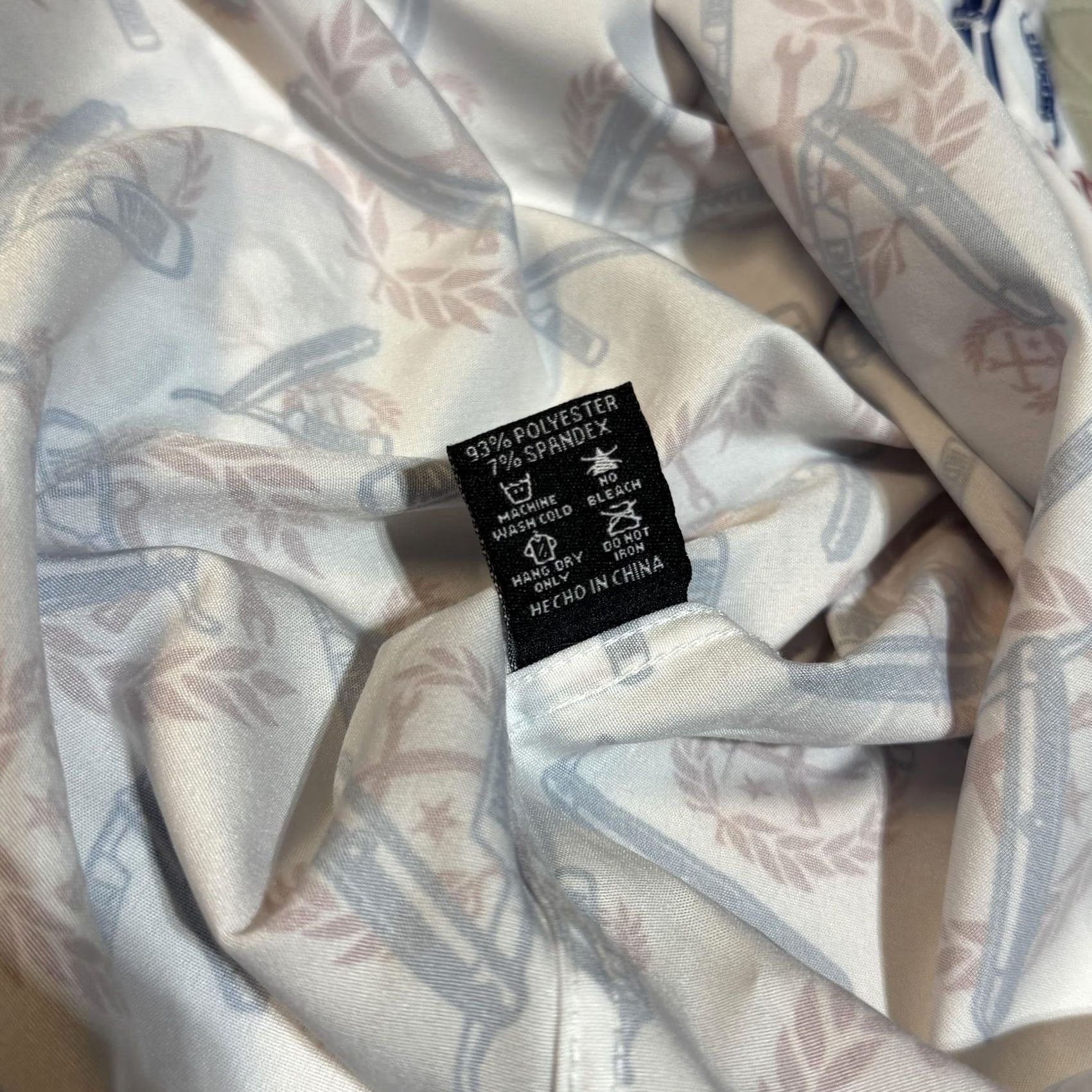 Vintage Dixxon Shirt Mens Large White Red Blue The High And Tight Barber Print Button Up Shirt (Vintage vibes) Size US L / EU 52-54 / 3 - 7 Thumbnail
