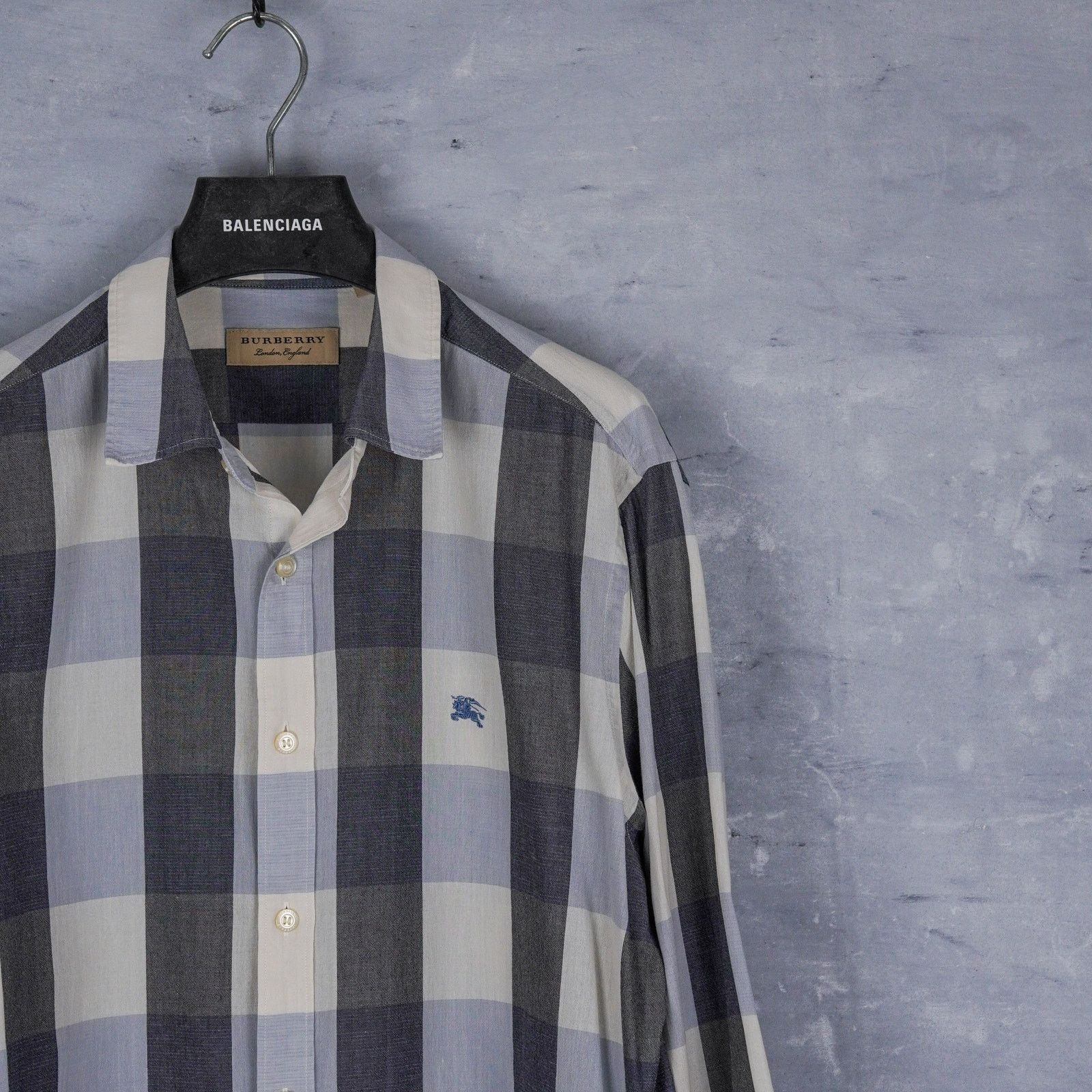 Burberry Burberry london check pattern blue embroidered logo shirt Size US XL / EU 56 / 4 - 2 Thumbnail