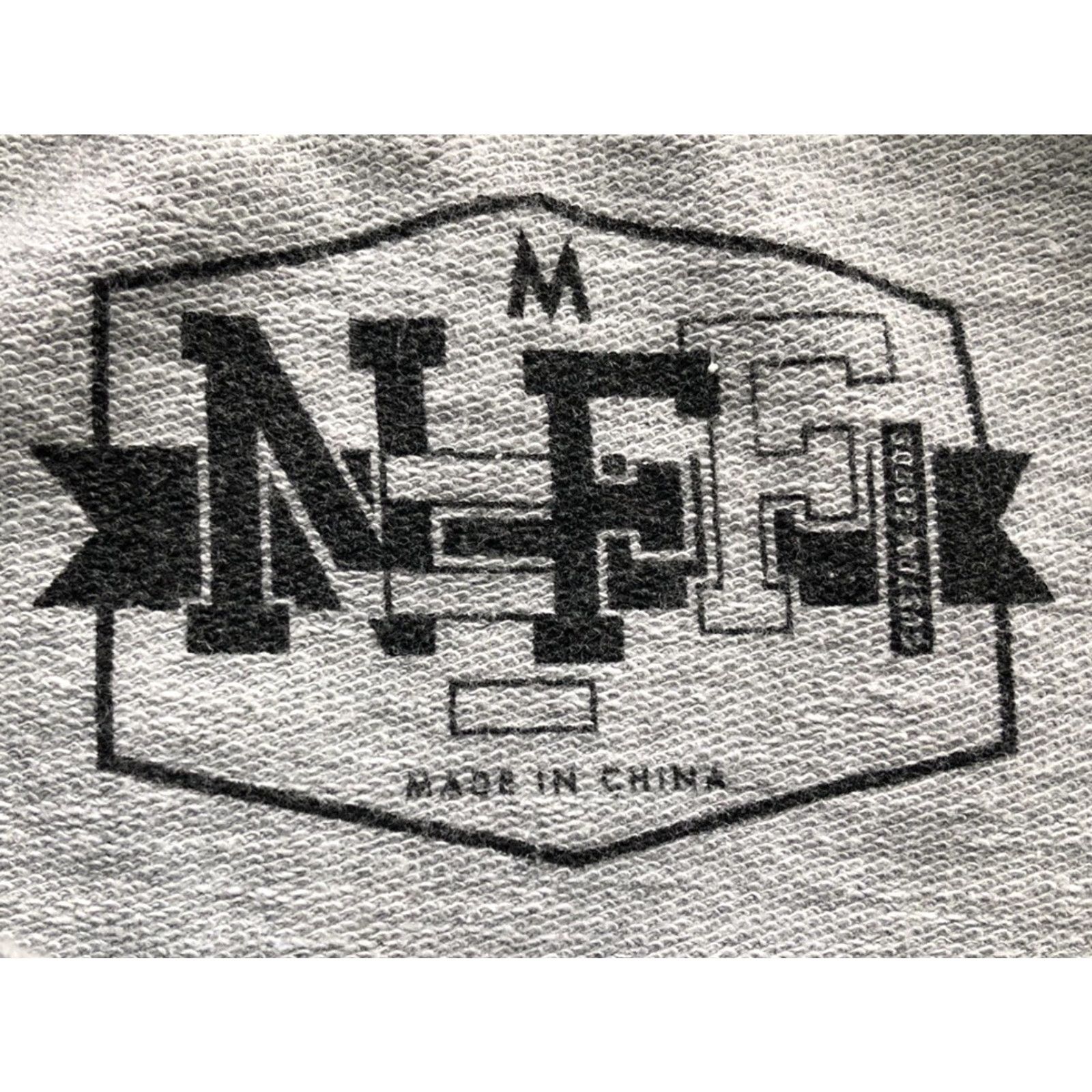 Vintage Neff Pullover Sweatshirt Gray Medium Mens Regular Long Sleeve Graphic Print Hip Hop Theme Average Sports Logo Sweatshirt Size US M / EU 48-50 / 2 - 6 Thumbnail