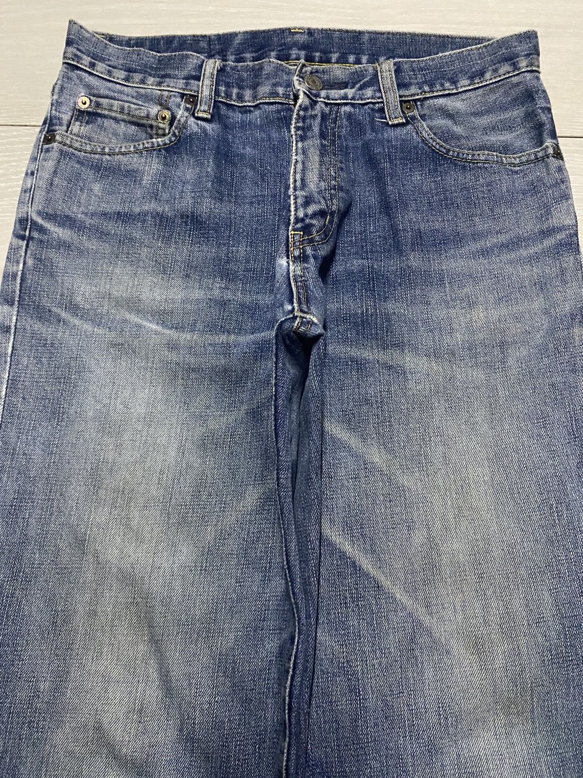 Japanese Brand Vintage Uniqlo S-002 Faded Wash Distressed Loose Jeans Size US 30 / EU 46 - 3 Thumbnail