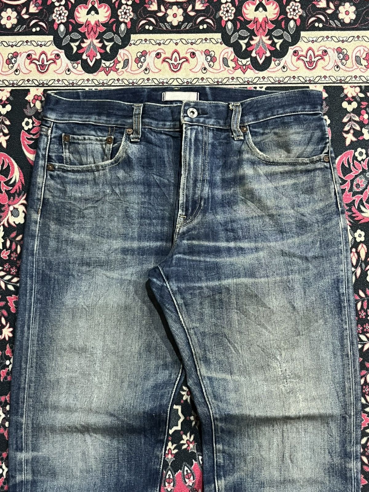 Undercover × Uniqlo Vintage Uniqlo Blue Faded Washed Straight Leg Jeans Size US 32 / EU 48 - 4 Thumbnail