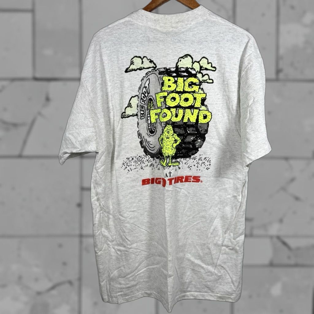 Vintage VINTAGE Oneita Big Tires BIGFOOT FOUND Gray Graphic Tee Mens XL Single Stitch Size US XL / EU 56 / 4 - 1 Thumbnail
