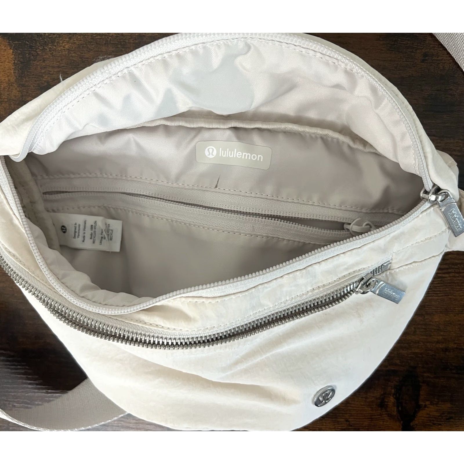 Lululemon Lululemon City Adventurer Belt Bag 2.5L White Opal/Cream Belt Bag & Fanny Pack Women Adjustable Strap Crossbody Pockets 11in 7in 3in Size ONE SIZE - 6 Thumbnail