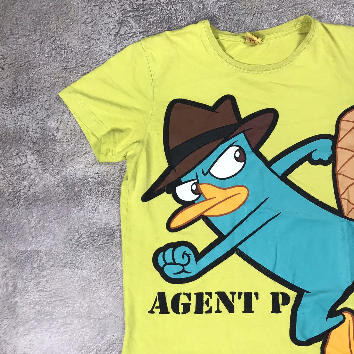 Vintage Vintage Y2K Agent P Graphic Tee Sun Faded Cartoon Streetwear Size US XS / EU 42 / 0 - 2 Thumbnail