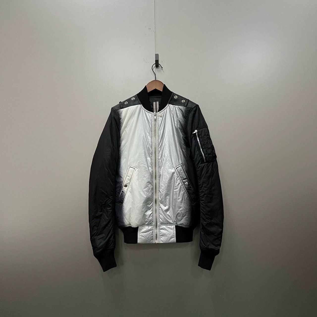 Rick Owens rick owens black silver zippered jacket Size US M / EU 48-50 / 2 - 1 Thumbnail
