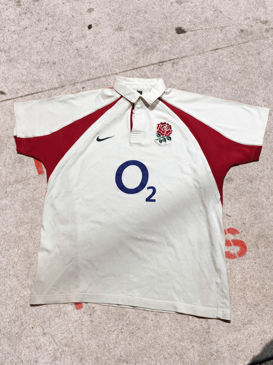 Nike Vintage Nike Rugby England O2 Polo T-shirts 90s Y2K Size US L / EU 52-54 / 3 - 1 Thumbnail