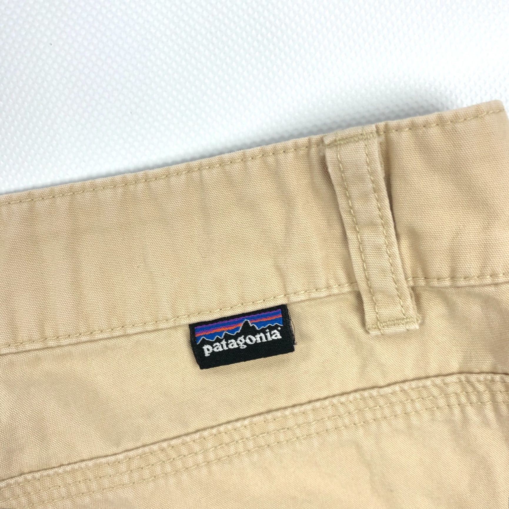 Patagonia Patagonia Guild Pants Mens 33 Light Khaki Lightweight Durable Canvas Cotton 5-Pocket Regular Inseam 31 Beige Size US 33 - 5 Thumbnail