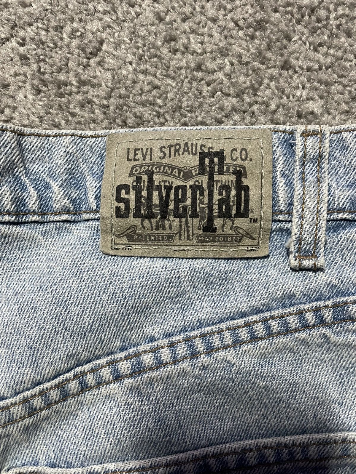 Levi's Vintage Clothing 90s Levi’s Silver Tab Jorts Size US 34 / EU 50 - 2 Thumbnail