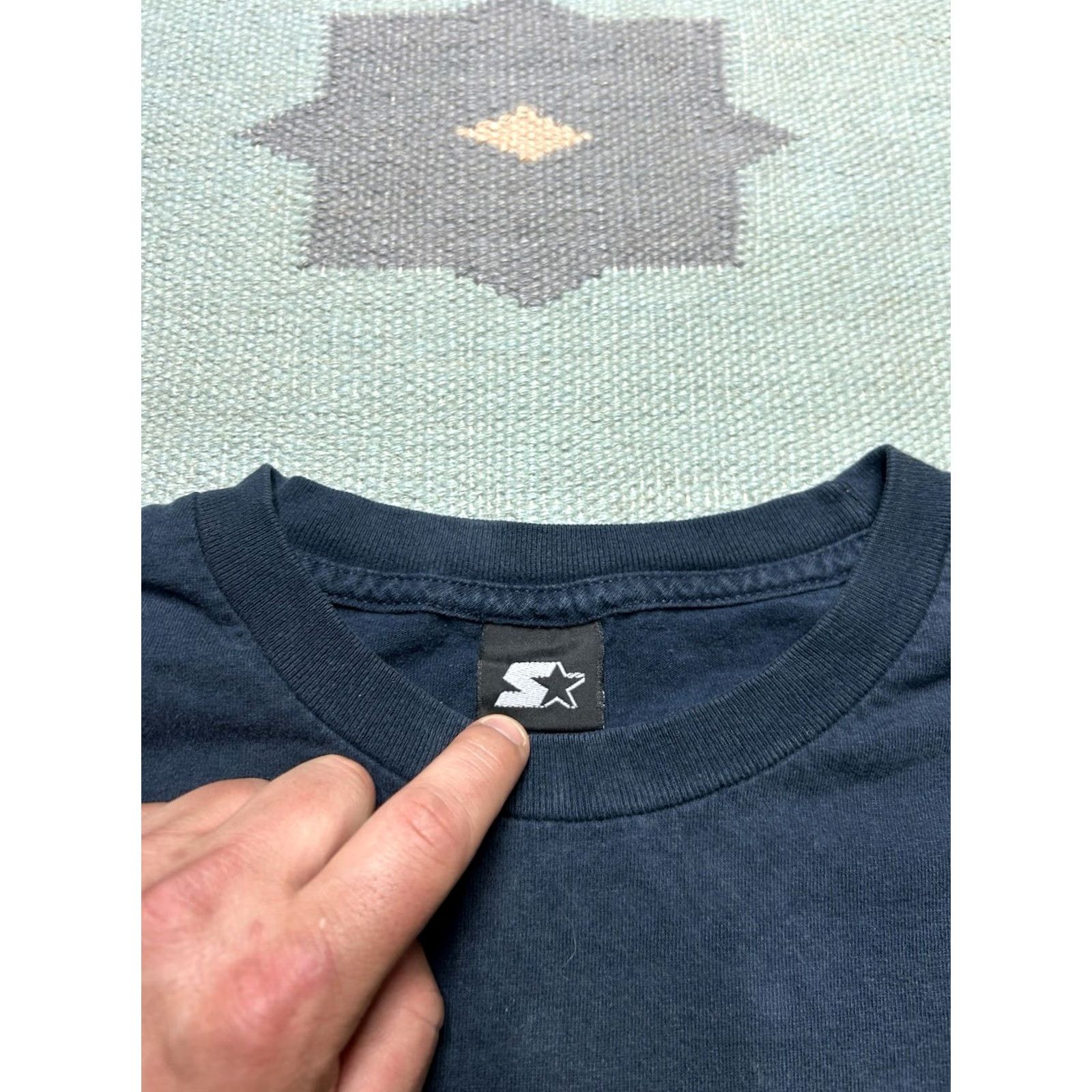 Starter VINTAGE Starter University of Michigan Wolverines XL Long Sleeve T-Shirt Men Blue Graphic Size US XL / EU 56 / 4 - 6 Thumbnail