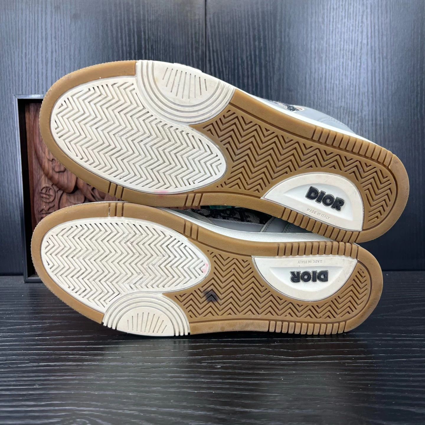 Dior Dior B27 Gray/White 41.5 Like New Size US 8.5 / EU 41-42 - 6 Thumbnail
