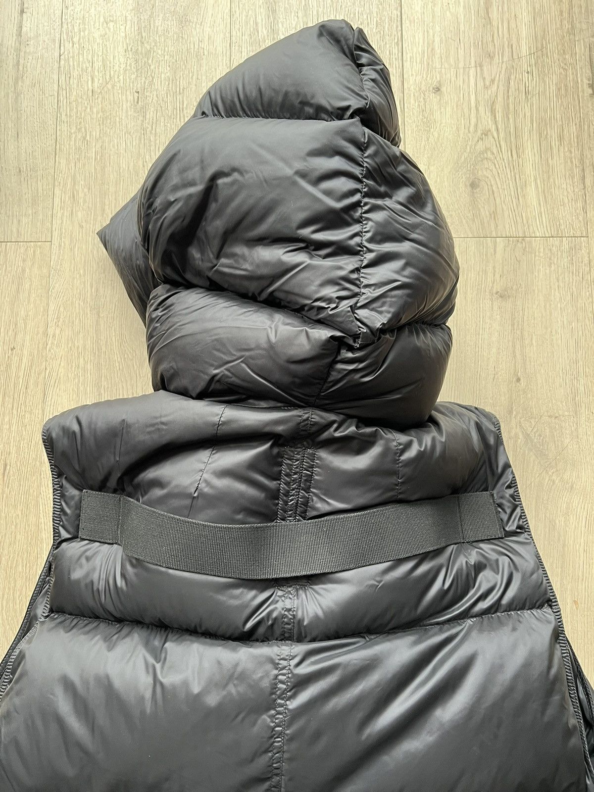 Rick Owens Rick Owens Owens FW2018 down vest Size US M / EU 48-50 / 2 - 4 Thumbnail