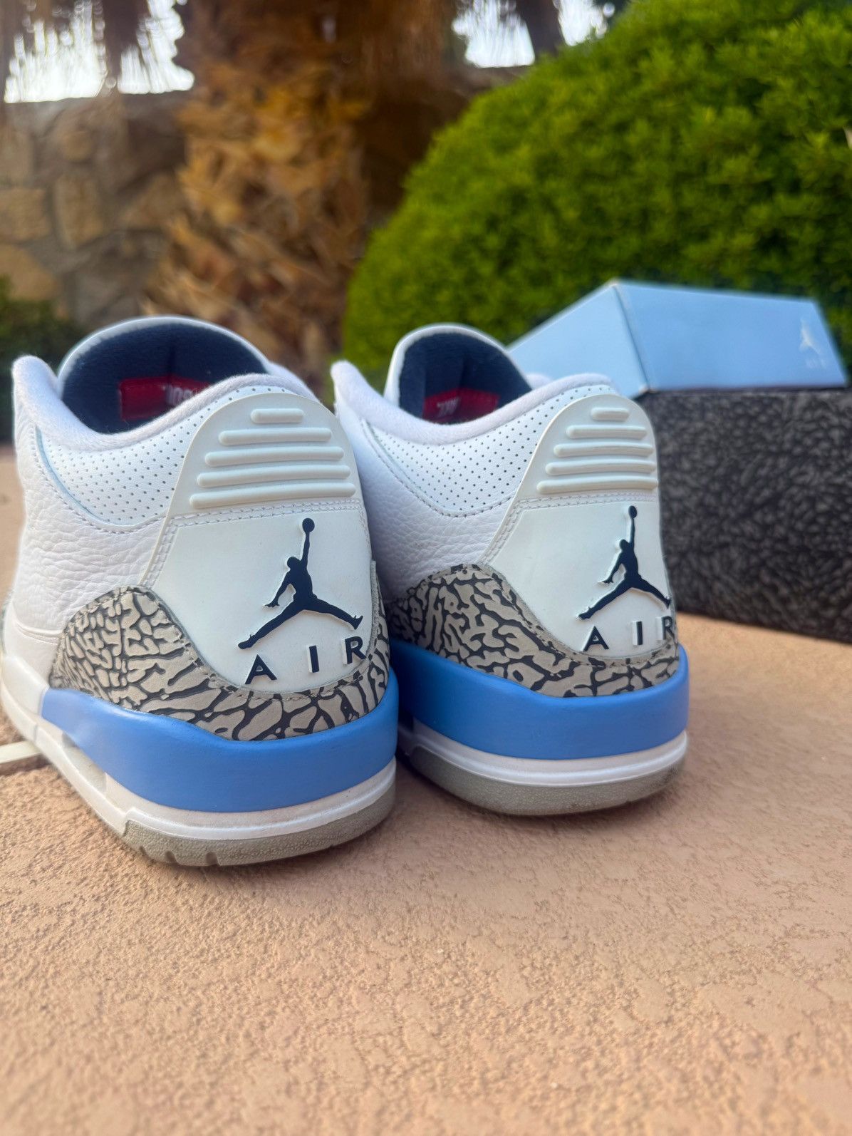 Jordan Brand × Nike Air Jordan 3 Retro ‘UNC’ Size US 10 / EU 43 - 3 Thumbnail