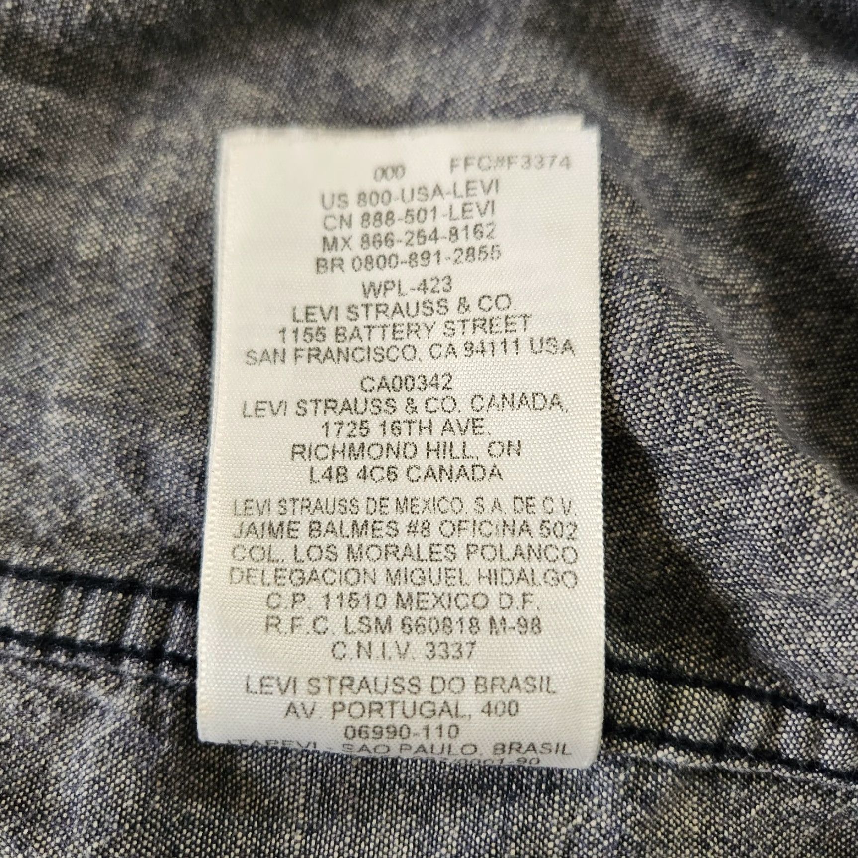 Levi's Levi's Mens Long Sleeve Pearl Snap Western Shirt L Blue Cotton Button-Up Shirt Western Mens Regular Size L Size US L / EU 52-54 / 3 - 6 Thumbnail