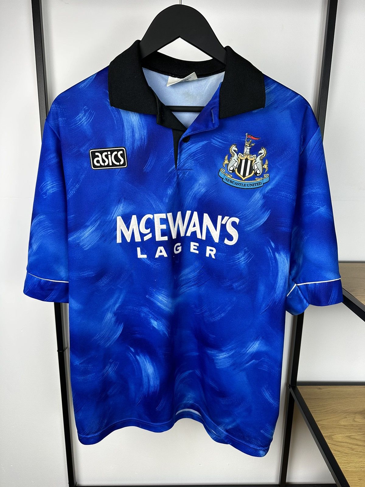 Asics × Vintage Vintage Asics Newcastle United 1993-95 Away Shirt 90s Jersey Size US XL / EU 56 / 4 - 1 Thumbnail