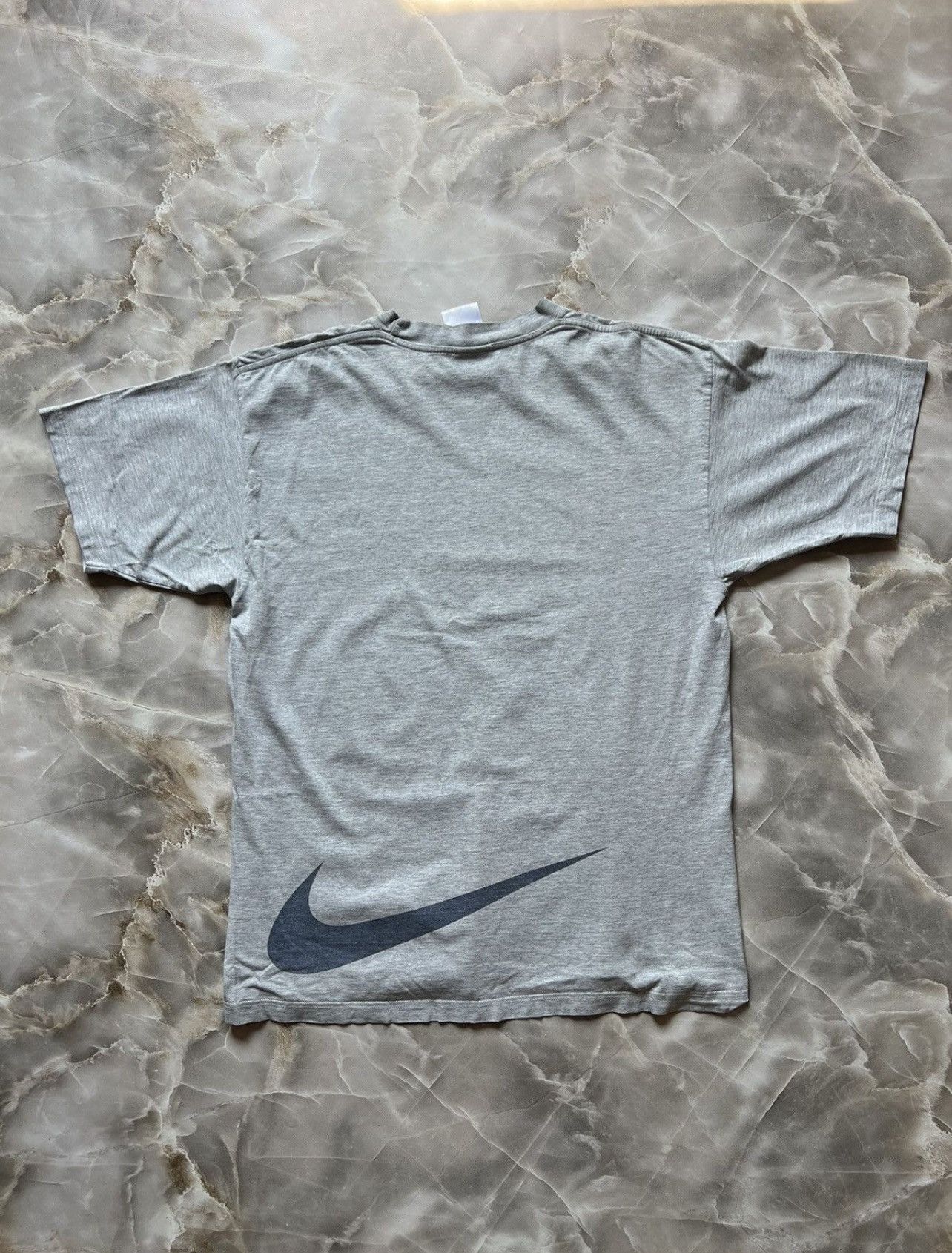 Vintage Vintage 90s Nike Big Swoosh Crewneck Distressed Tee Size US L / EU 52-54 / 3 - 6 Thumbnail