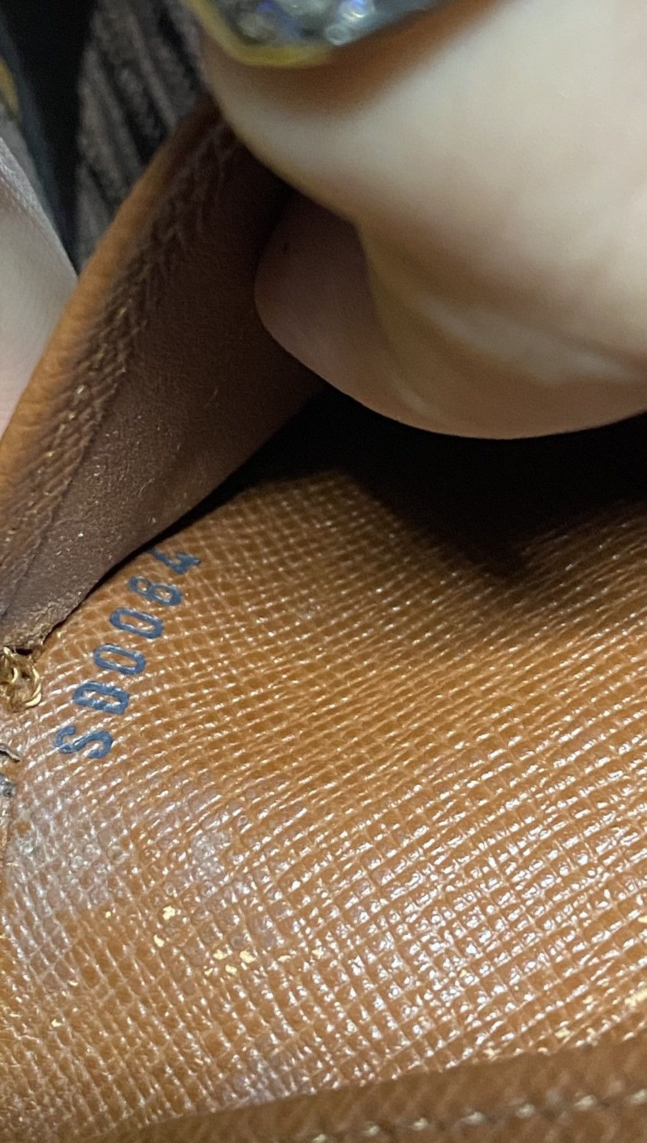 Louis Vuitton Louis Vuitton Brown Monogram Wallet Women’s Card Holder Size ONE SIZE - 7 Thumbnail