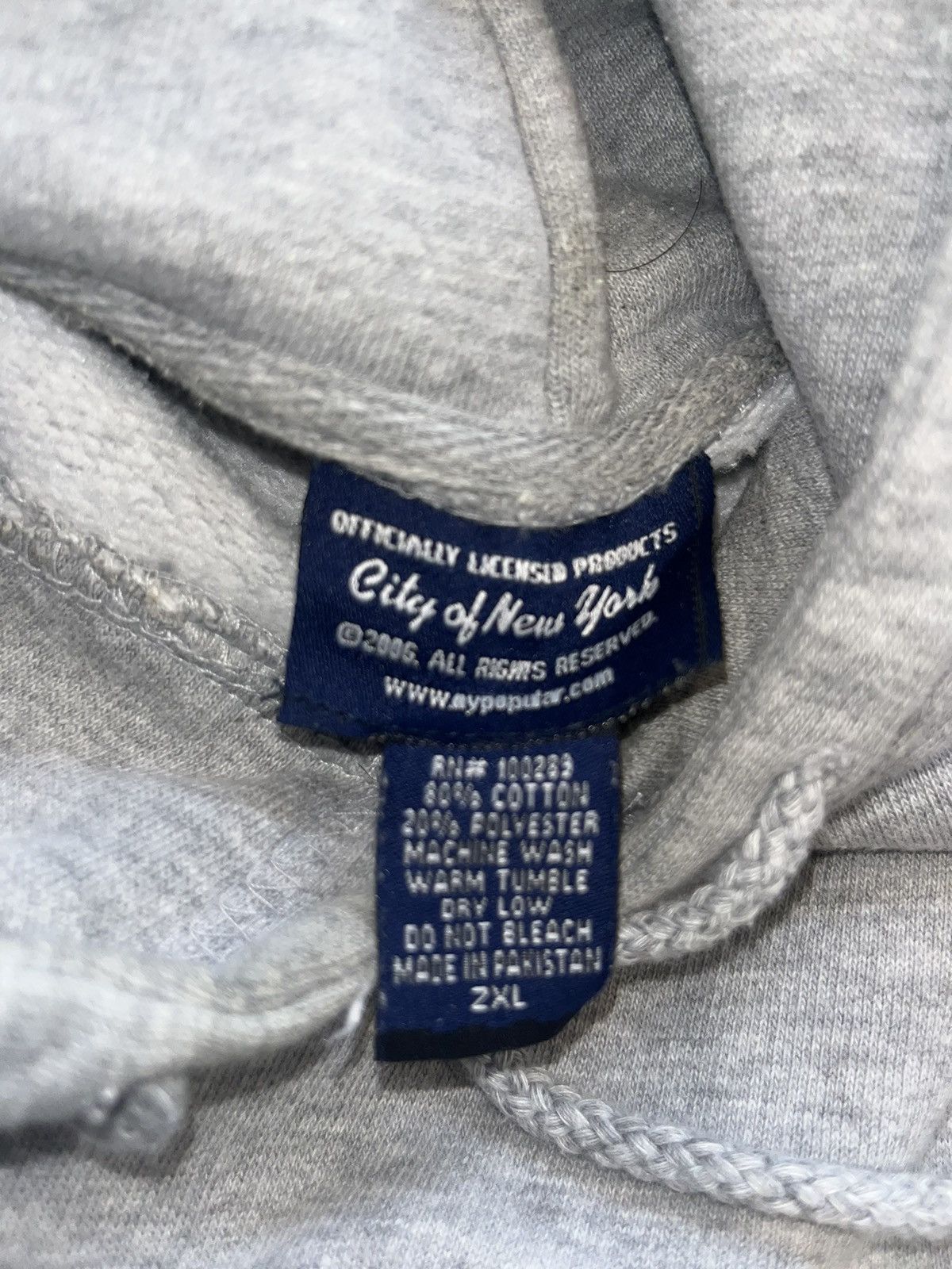 Vintage FDNY hoodie Size US XXL / EU 58 / 5 - 3 Thumbnail