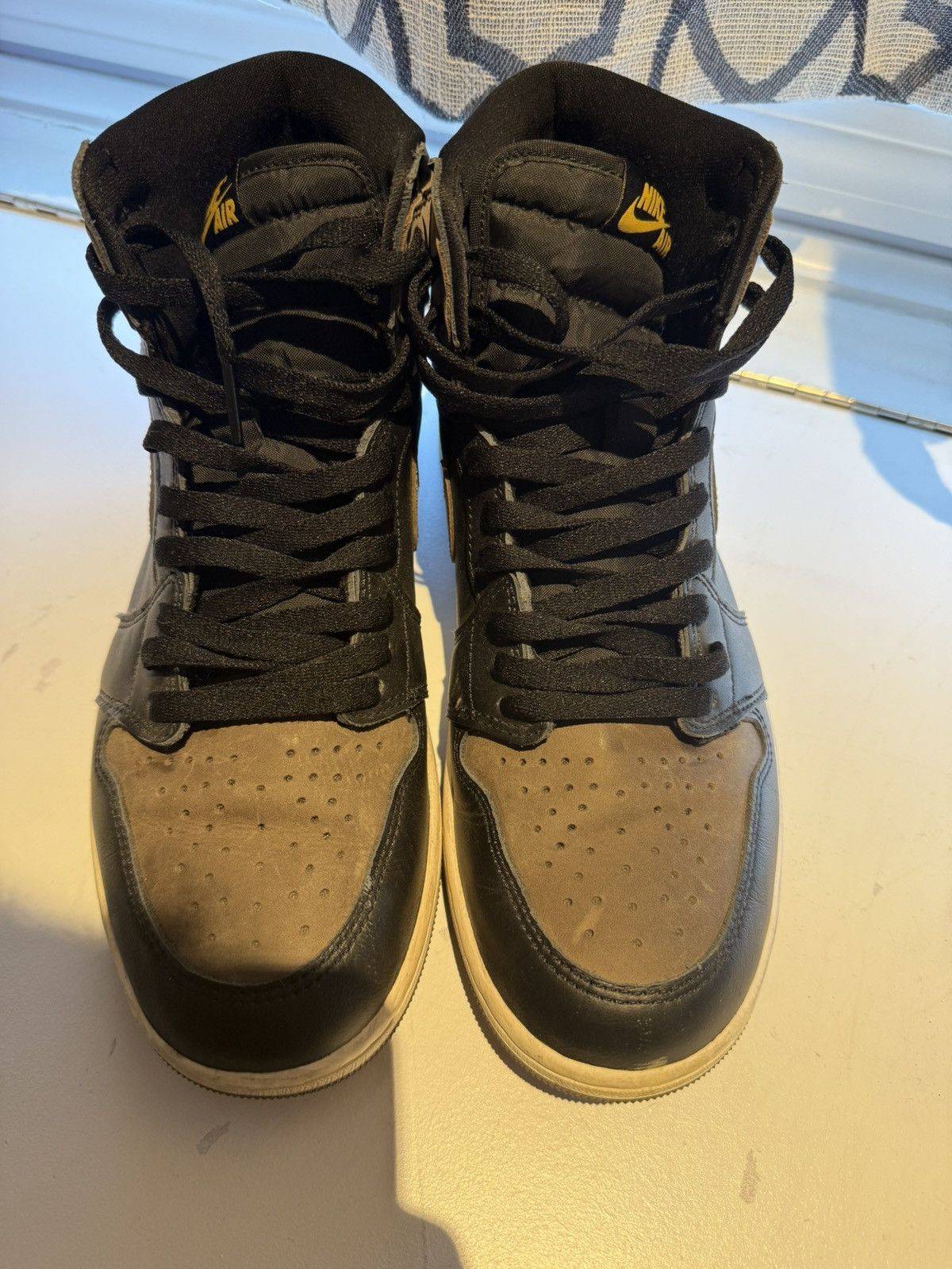 Jordan Brand Jordan 1 Palomino Size US 10.5 / EU 43-44 - 3 Thumbnail