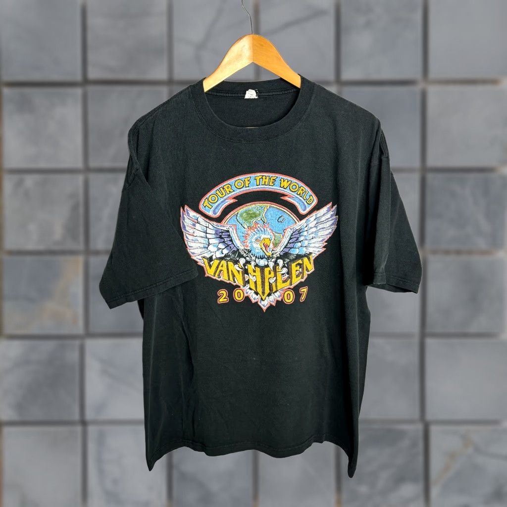 Anvil Nike Shirt 2XL Black Crew Tee Men 2XL T-Shirt Van Helen 2007 Tour Of TheWorld 1472 Size US XXL / EU 58 / 5 - 1 Thumbnail