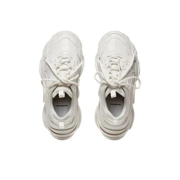 Balenciaga o1bcso1str1224 Triple S Sneakers in White Size US 5 / IT 35 - 4 Thumbnail
