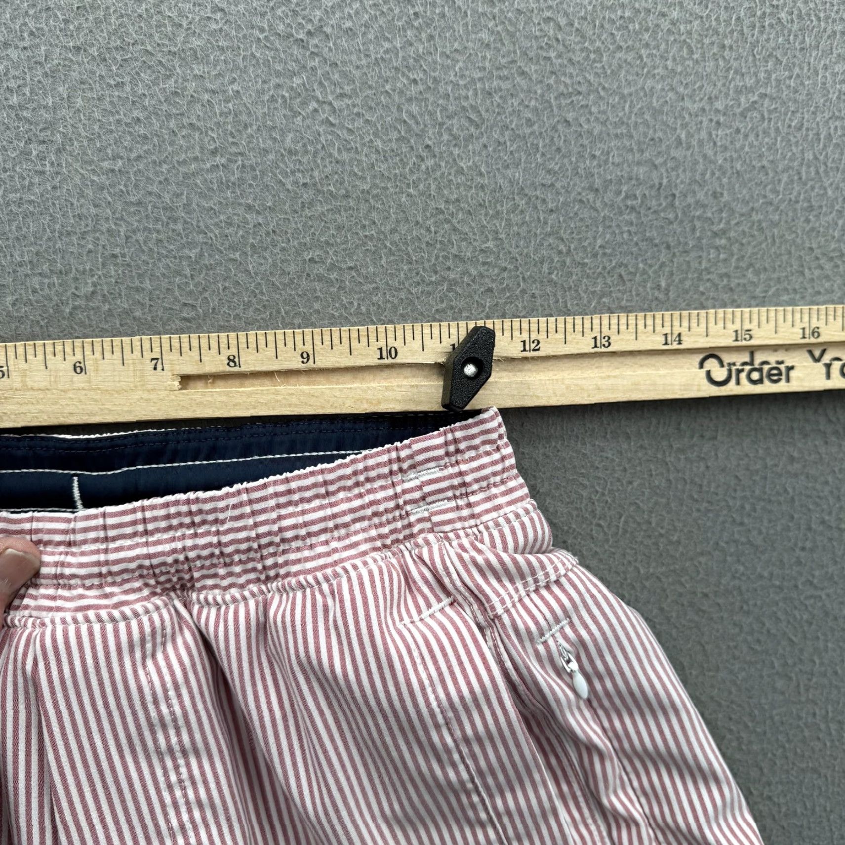 Swims Birddogs Shorts Mens Small Pink Striped Elastic Waist 7 Inseam Lined Casual Swim Random Size US 29 - 5 Thumbnail