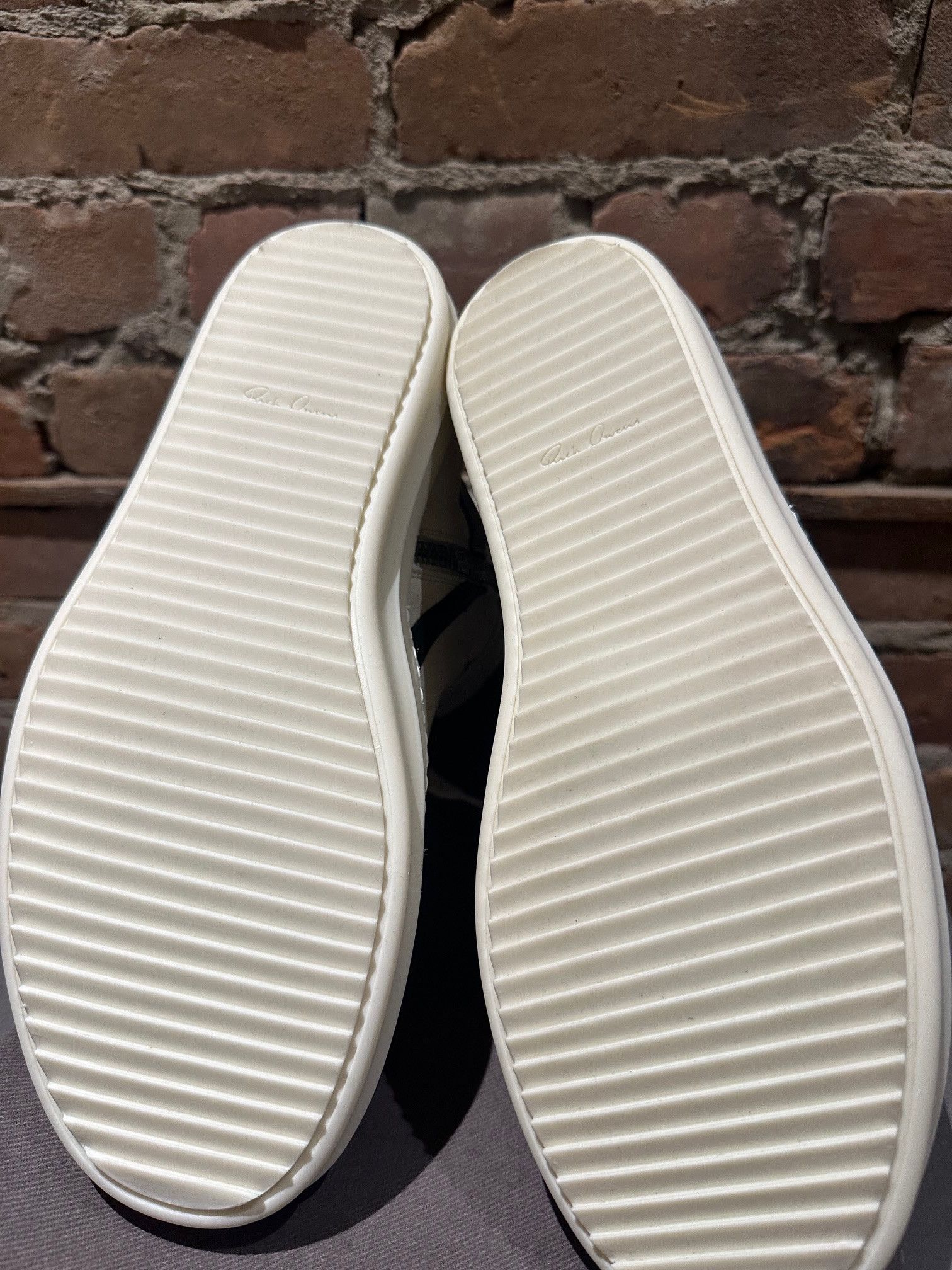 Rick Owens Rick Owens Geobasket Sneakers – White/Black Suede Leather Size US 8 / EU 41 - 14 Thumbnail