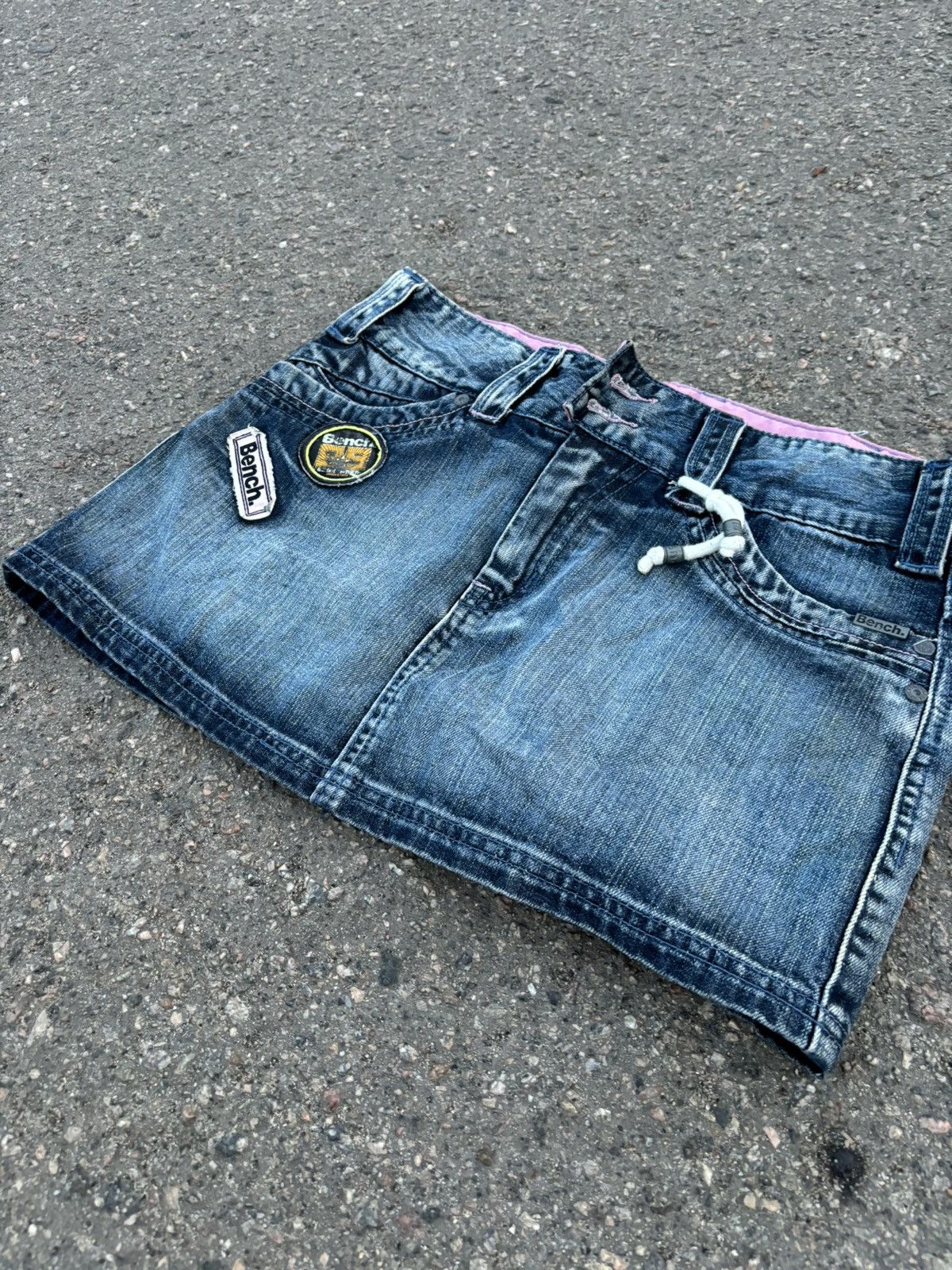 Bench × Japanese Brand × Vintage Vintage Y2k Bench denim mini skirt Size 30" / US 8 / IT 44 - 2 Thumbnail