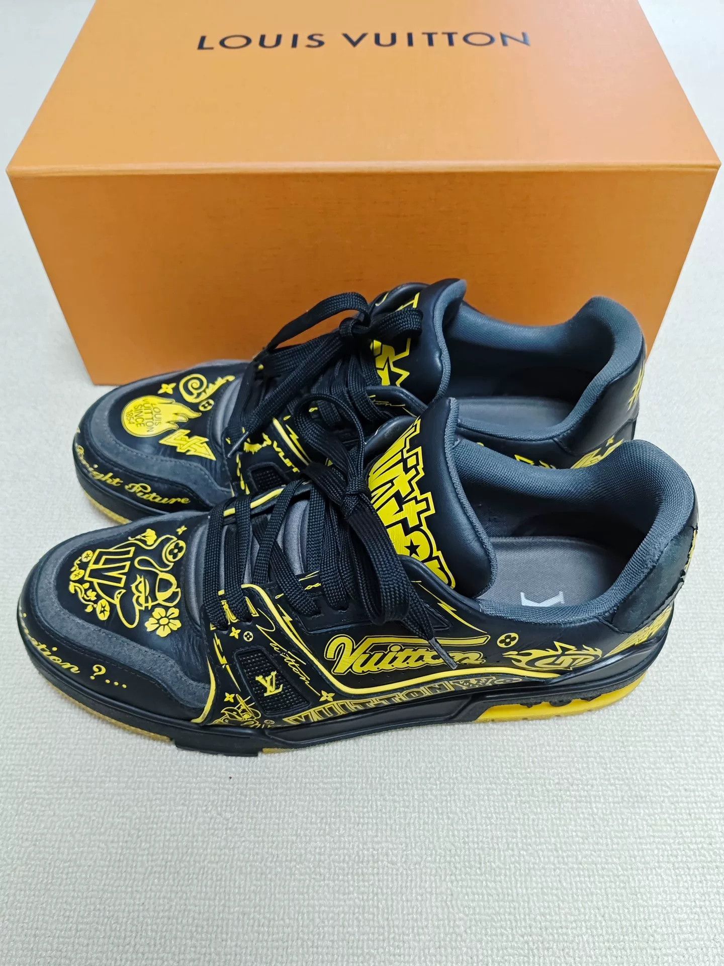 Louis Vuitton louis vuitton dragon year trainer sneakers Size US 10.5 / EU 43-44 - 1 Thumbnail